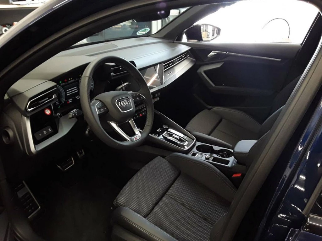 Audi A3 Sportback S Line TFSI e S tron. *AHK*LED*Navi