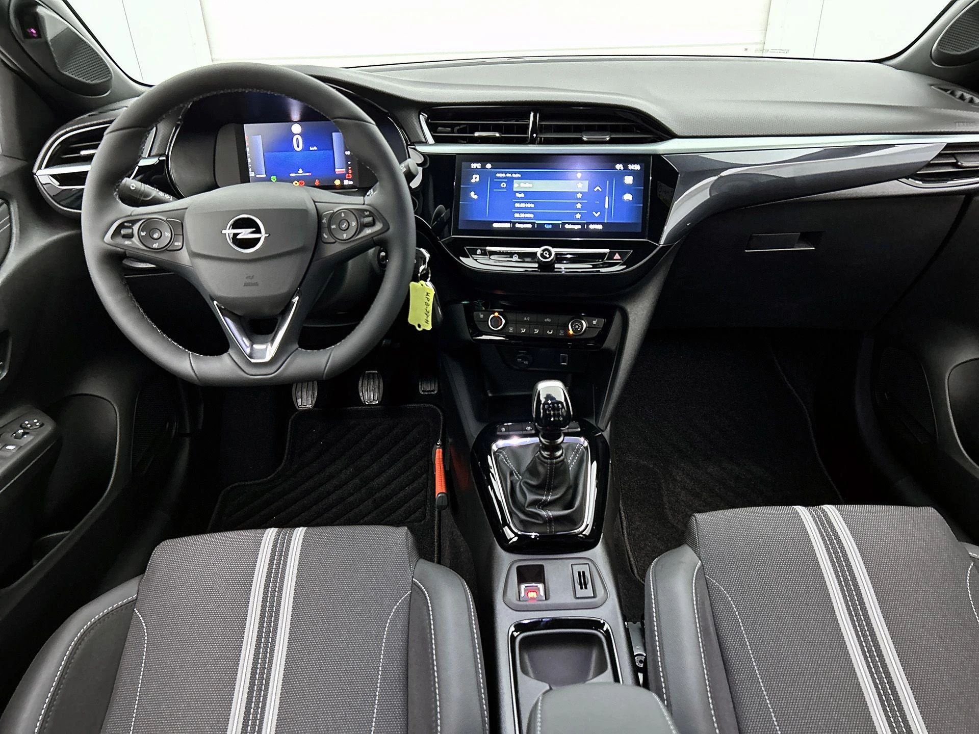 Opel-Corsa-image-21