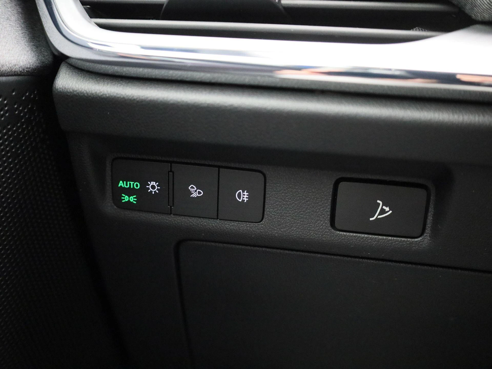 Škoda-Enyaq iV-image-25