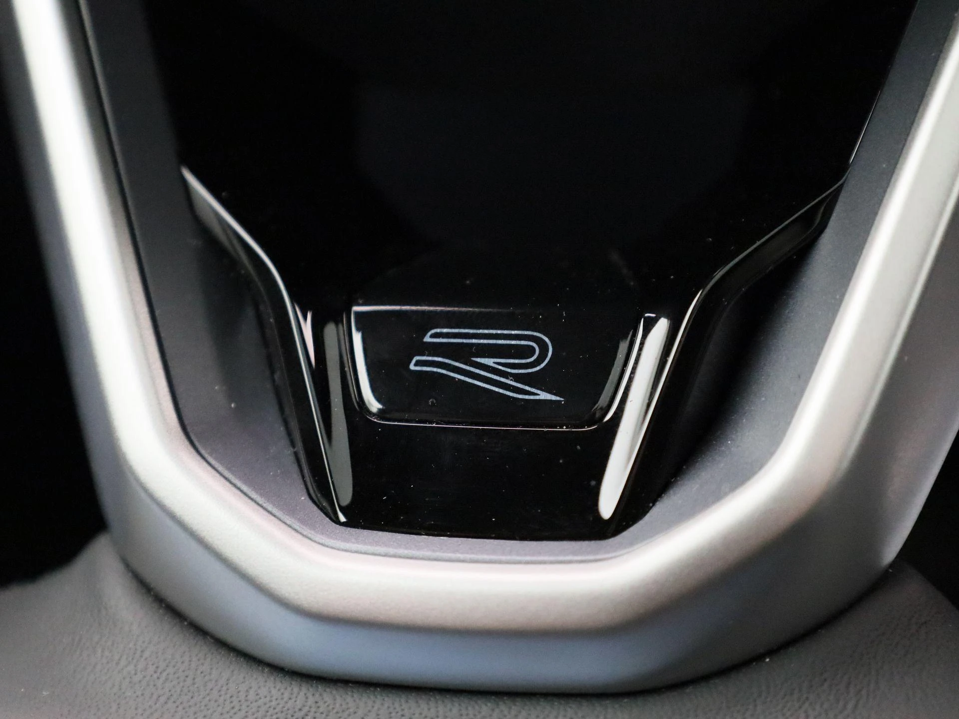 Volkswagen Passat - 37