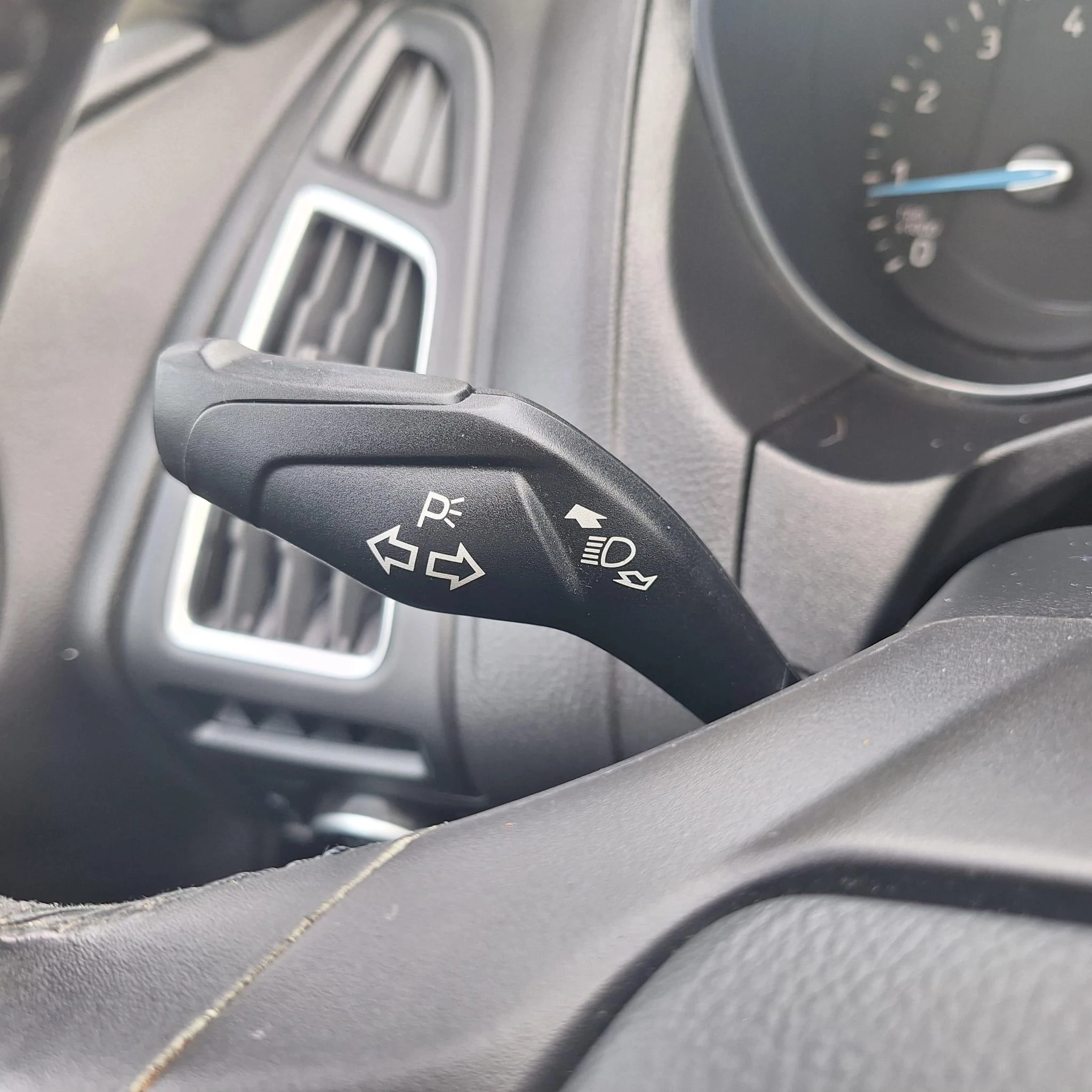 Ford Focus Wagon 1.0 Titanium Edition 125pk