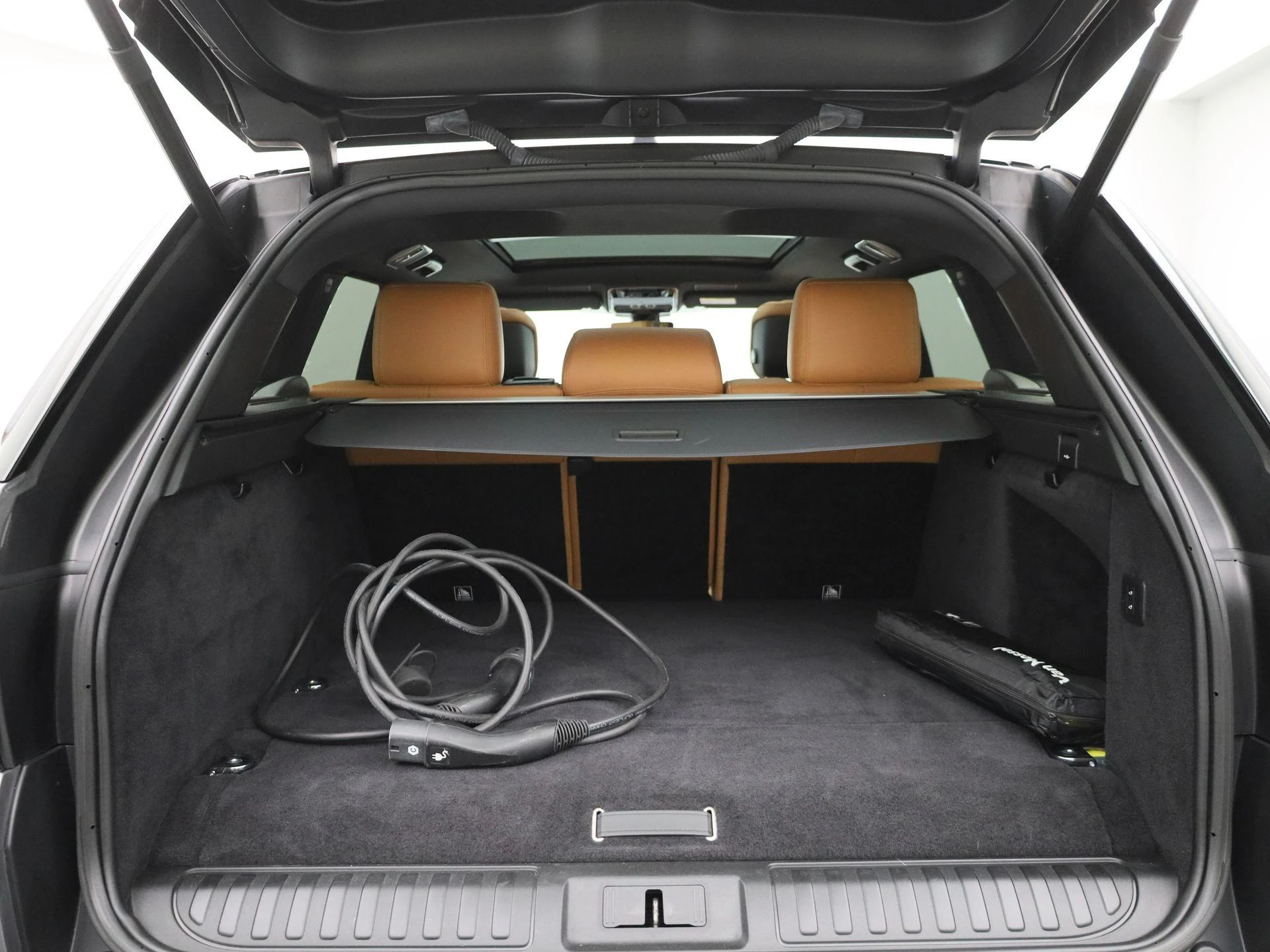 Land Rover-Range Rover Sport-image-13