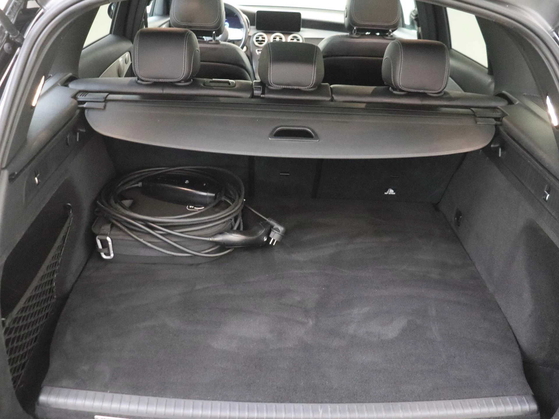Mercedes-Benz GLC 300e 4MATIC Business Solution AMG
