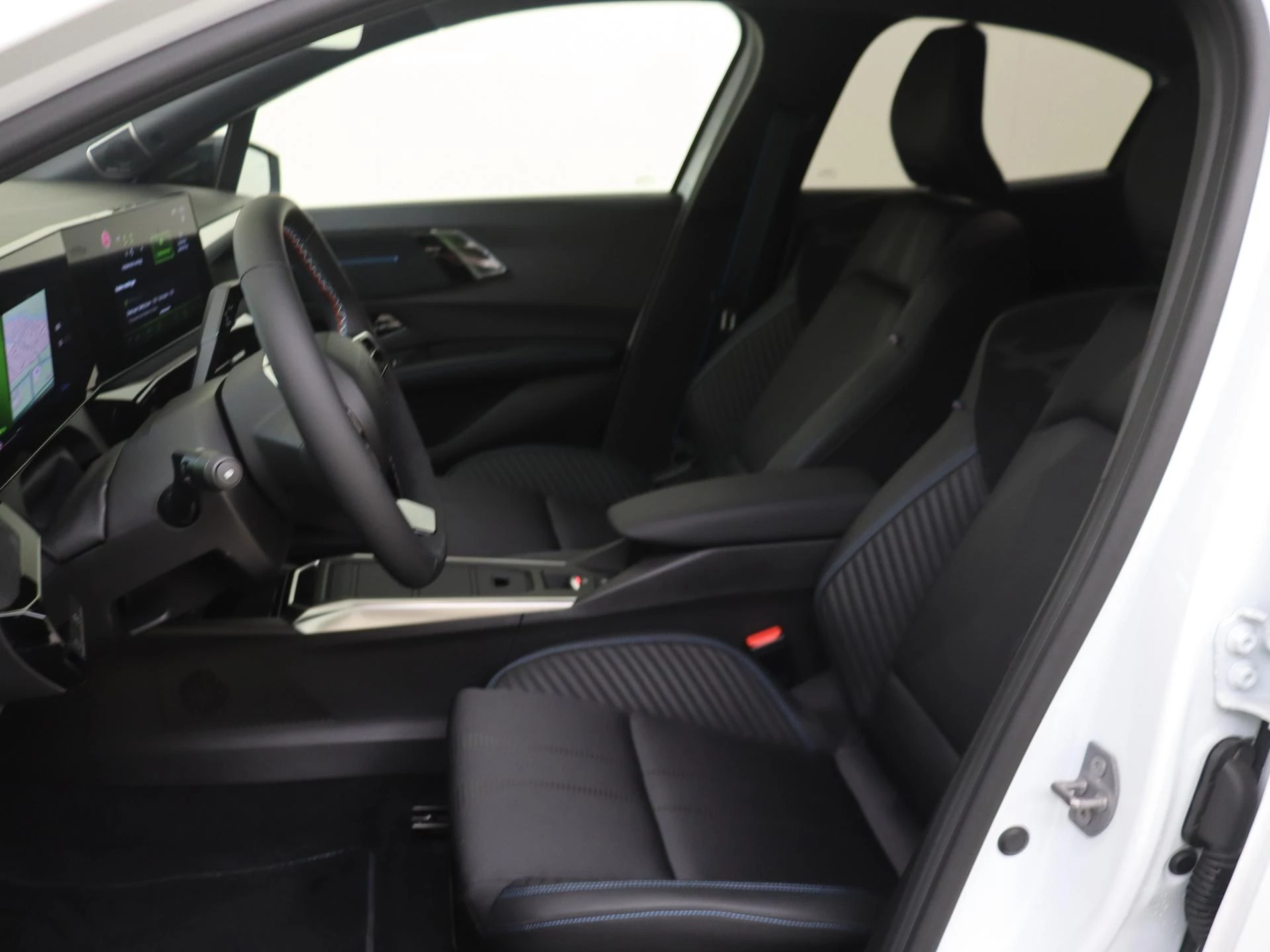 Renault-Clio-image-10