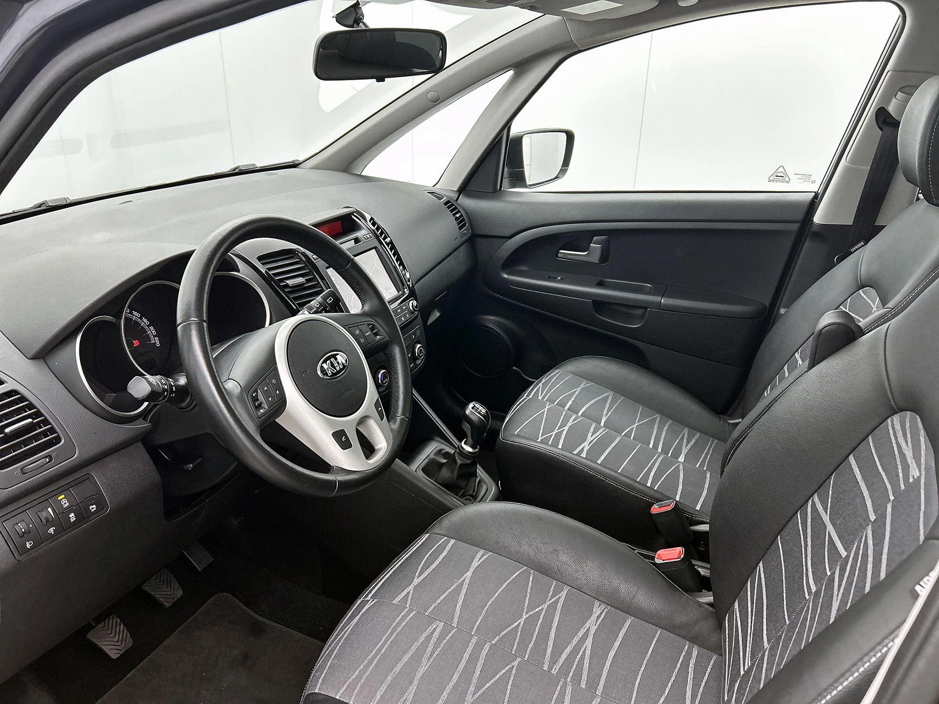 Kia-Venga-image-20