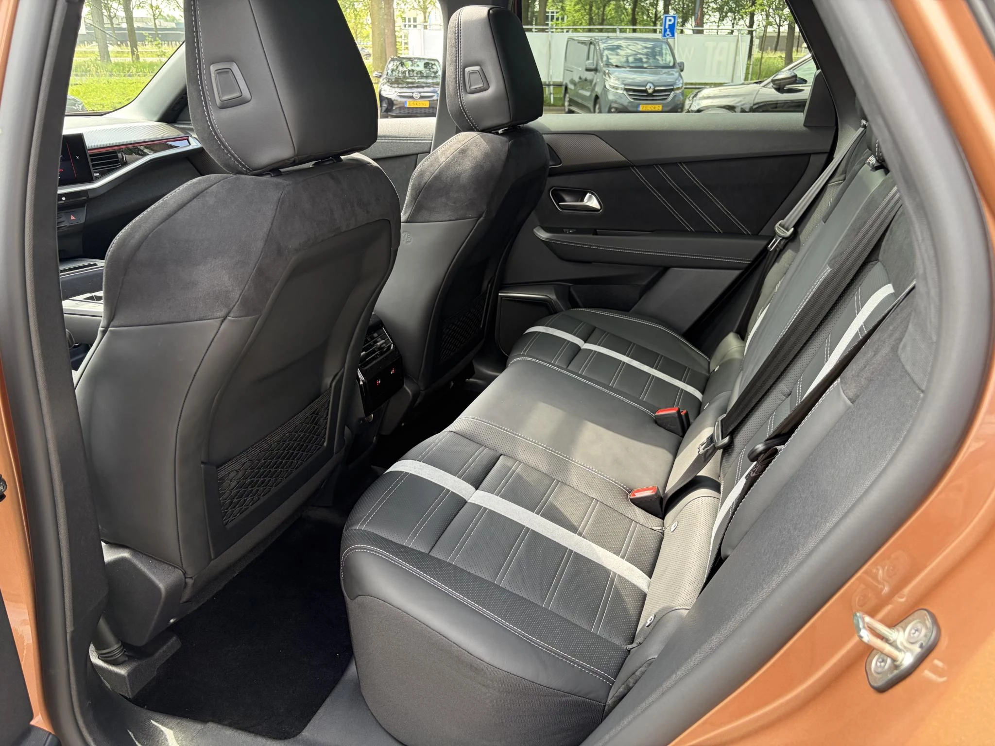 Opel Grandland 1.6 Turbo Plug-in-Hybrid Ultimate
