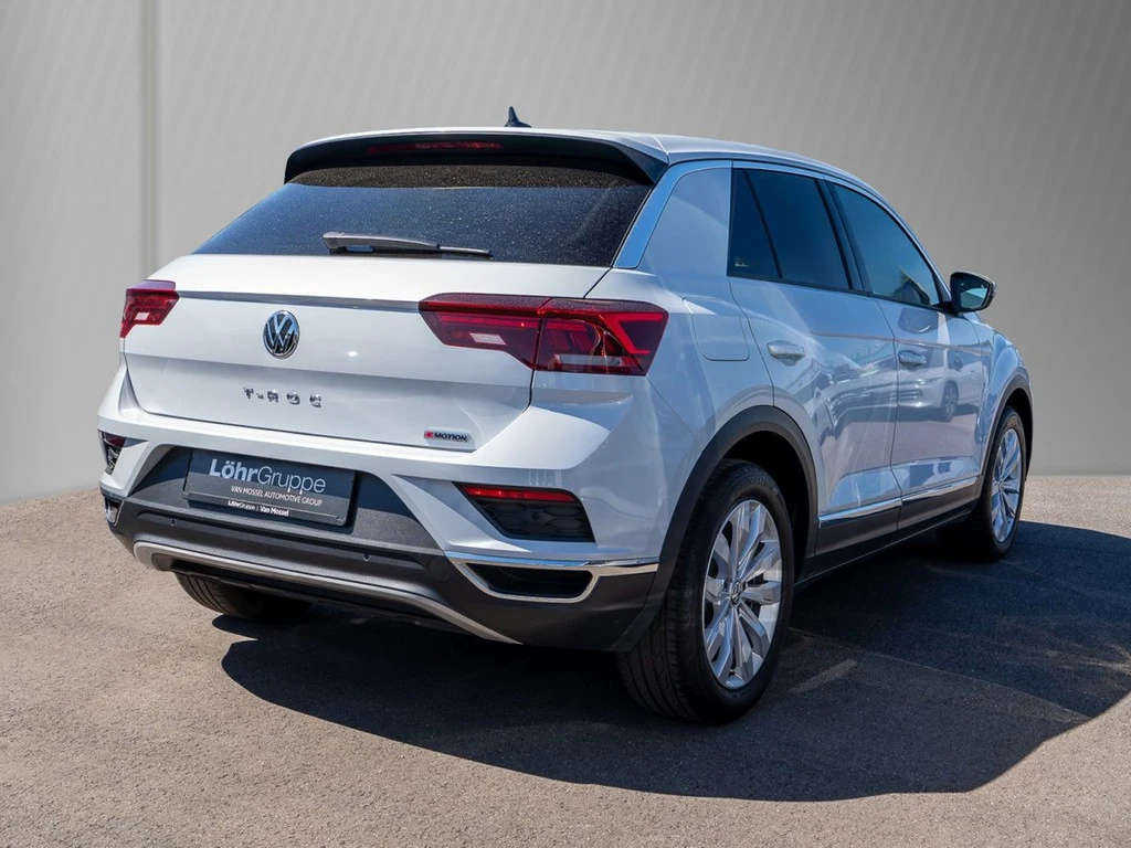 Volkswagen-T-Roc-image-3