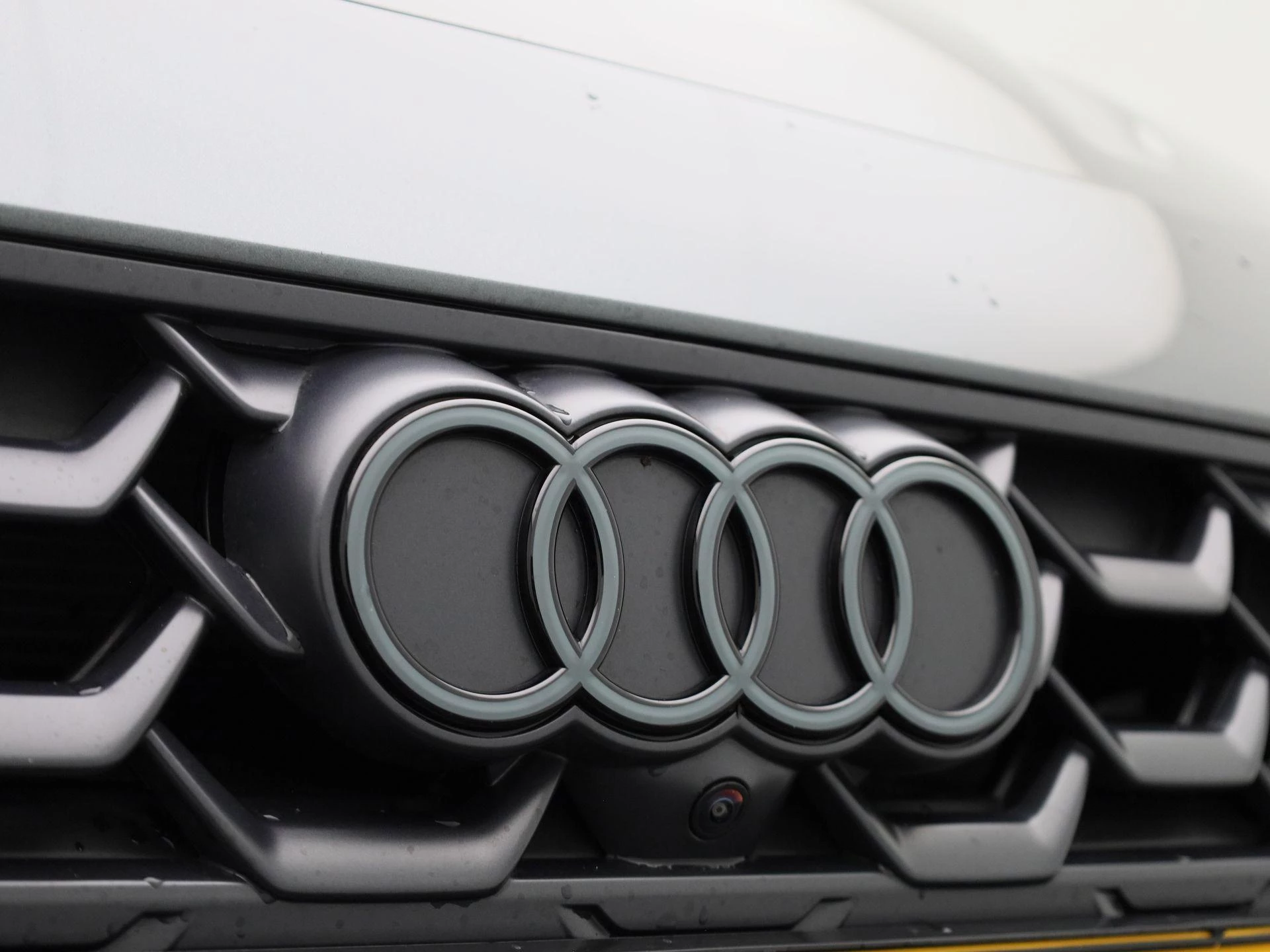 Audi A5 Avant 2.0 e-hybrid quattro S edition Competition