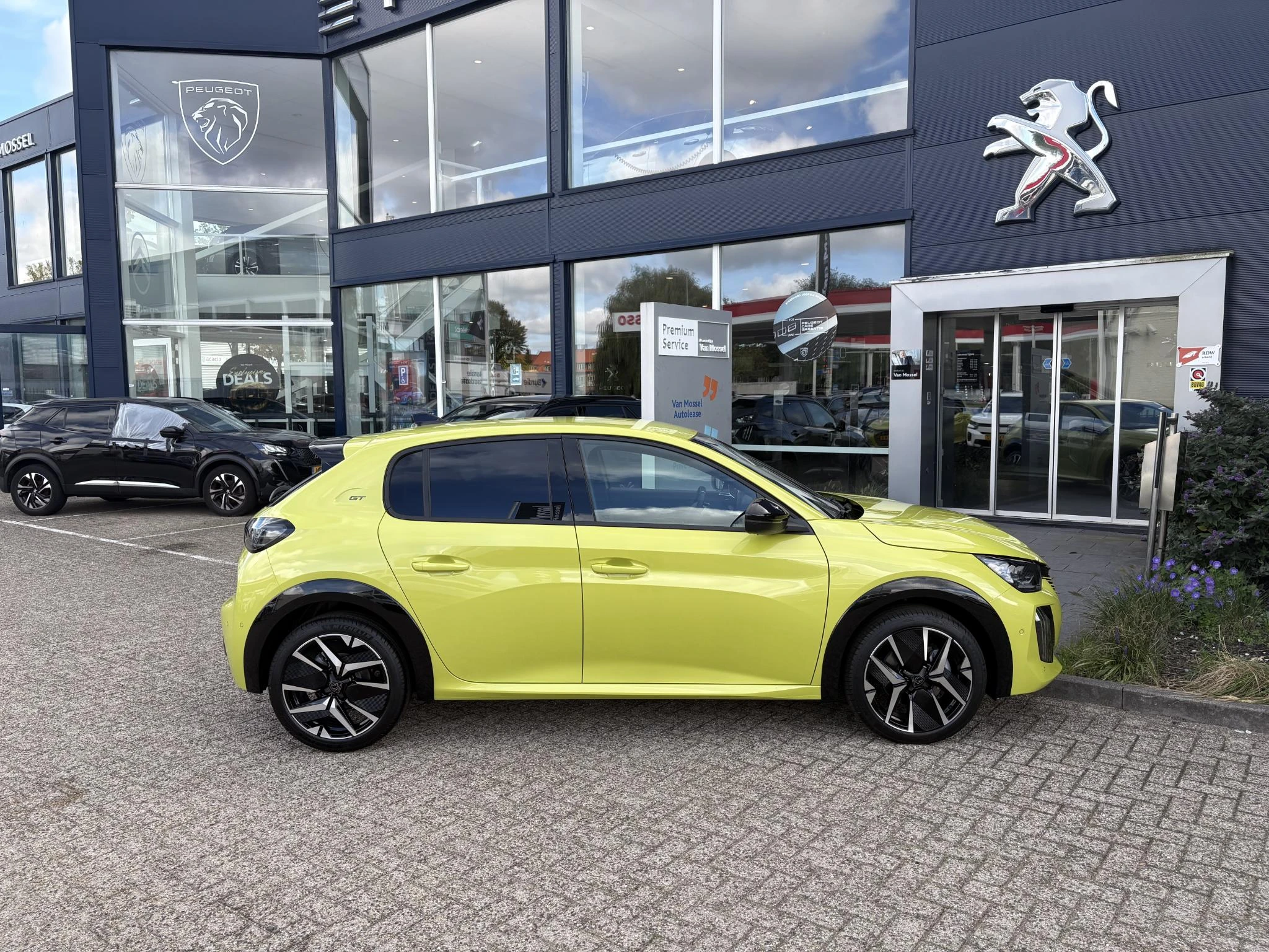 Peugeot-208-image-6