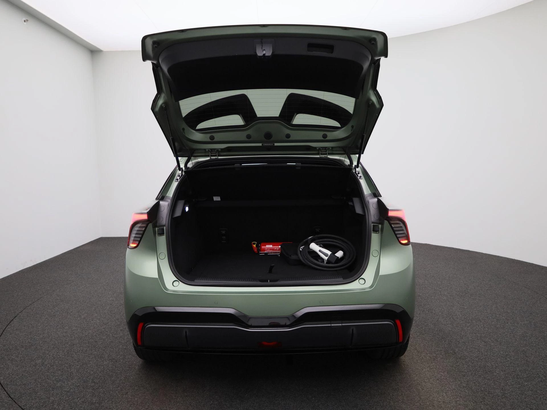 MG MG4 64 kWh Xpower