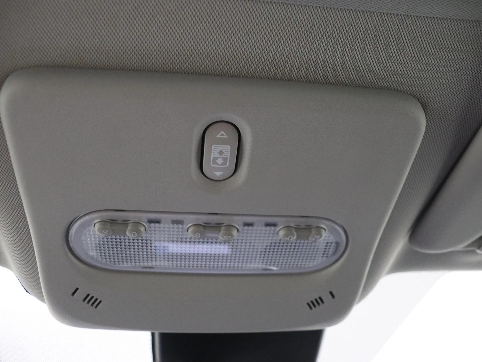 Nissan-QASHQAI-image-23