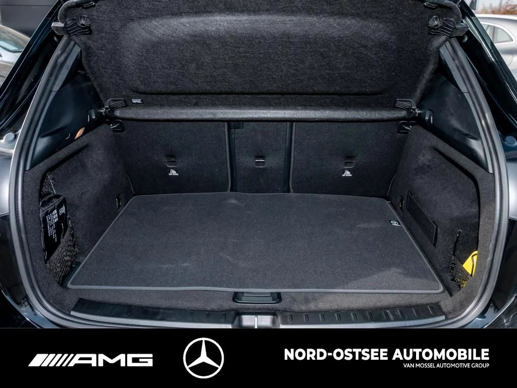 Mercedes-Benz-GLA-image-12