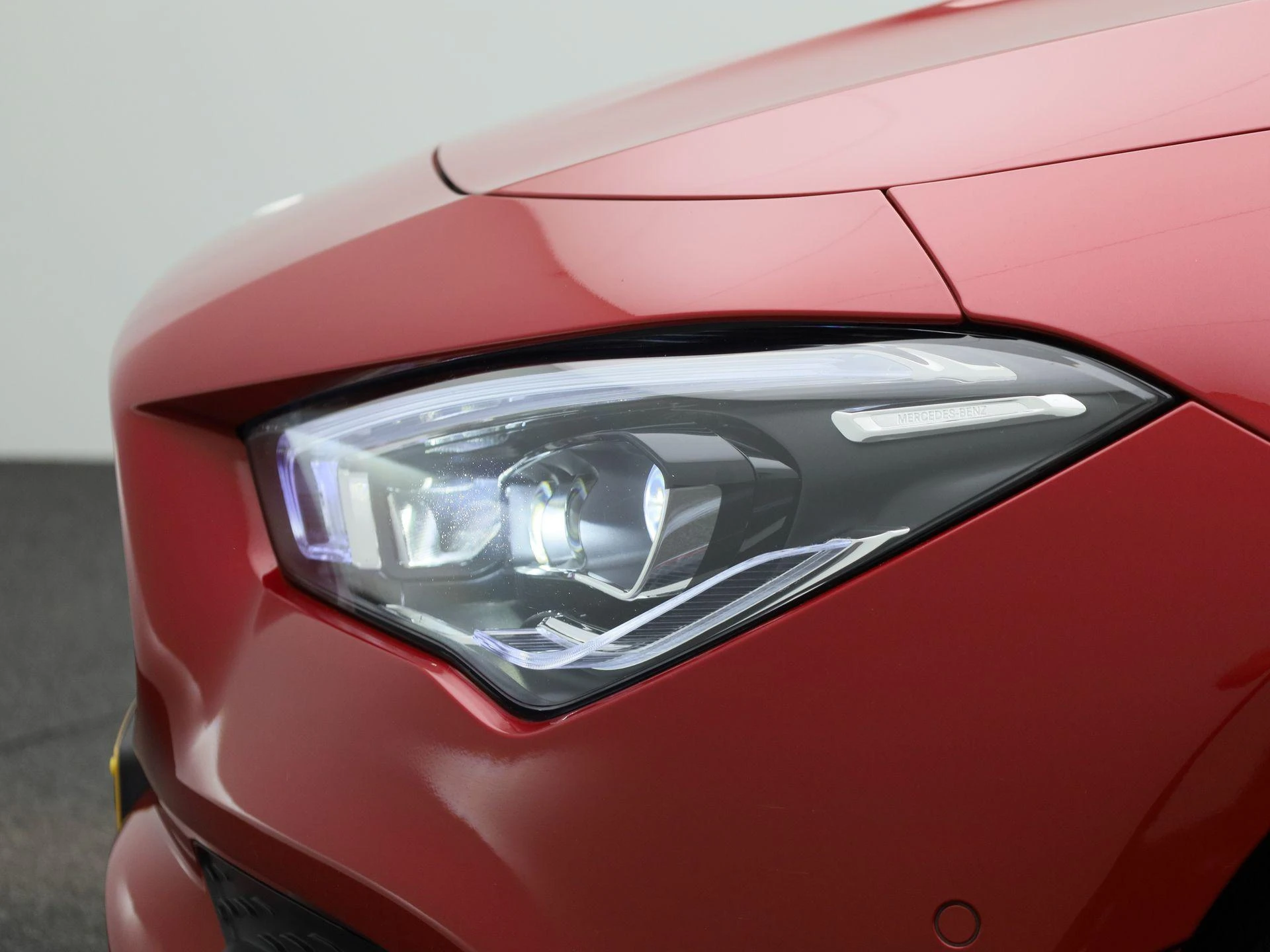 Mercedes-Benz-CLA-image-14