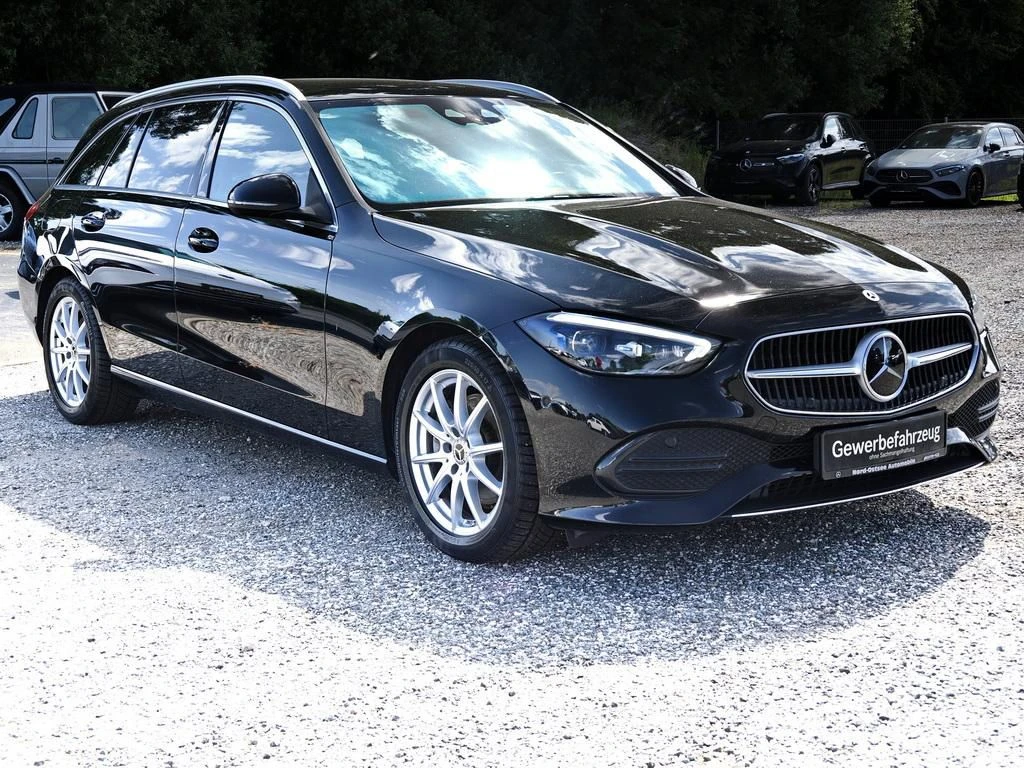 Mercedes-Benz-C-Klasse 220 d-image-3