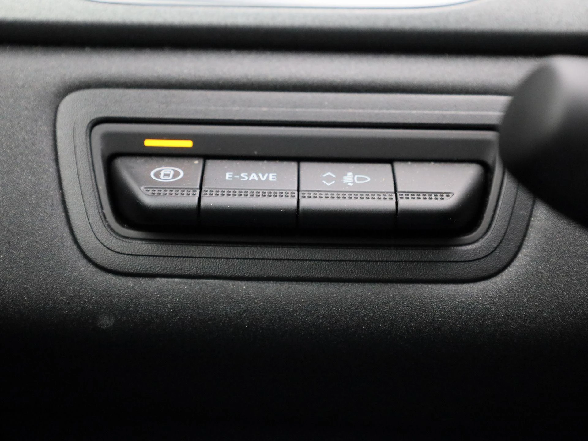 Renault-Captur-image-17