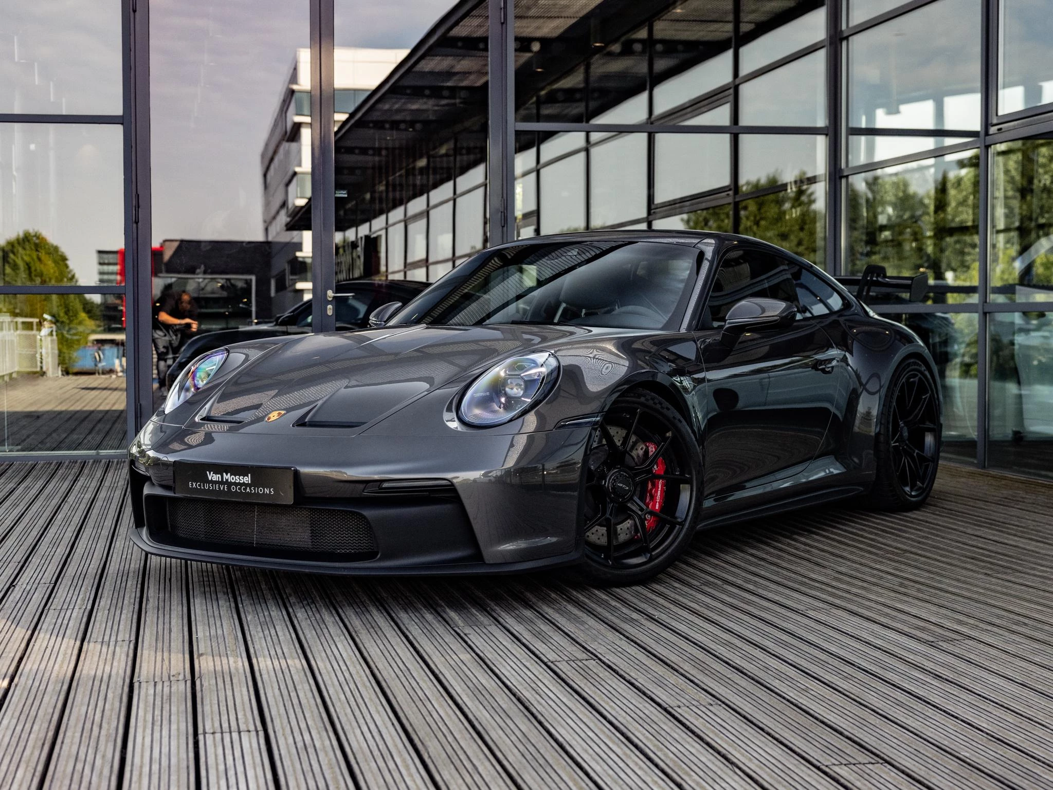 Porsche-911-image-6