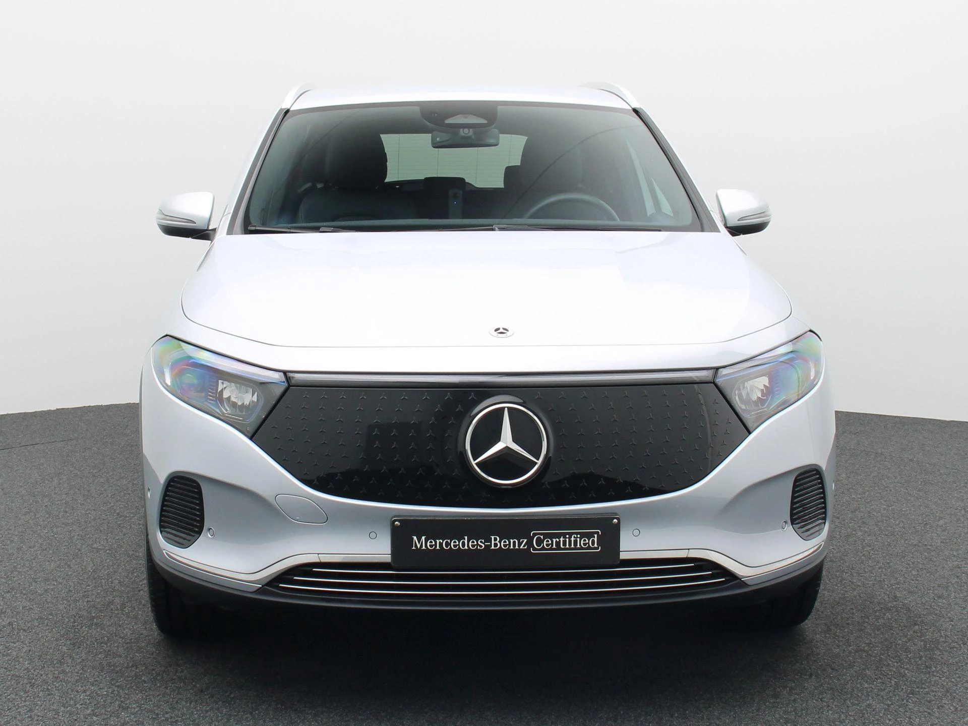 Mercedes-Benz EQA 250+ Business Line
