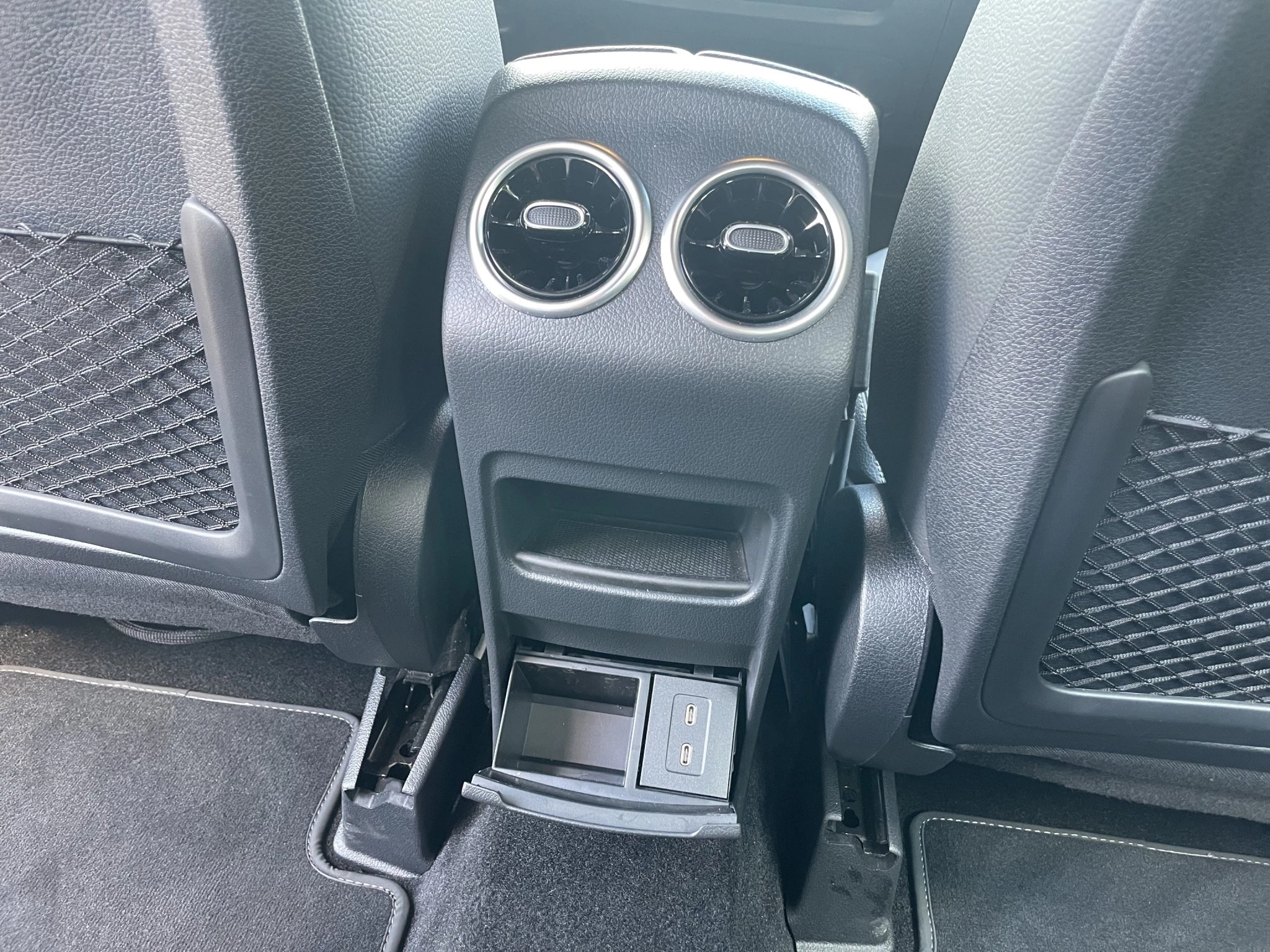 Mercedes-Benz GLB 200 Progressive AUT | ADVANCE + | NAVI | LED