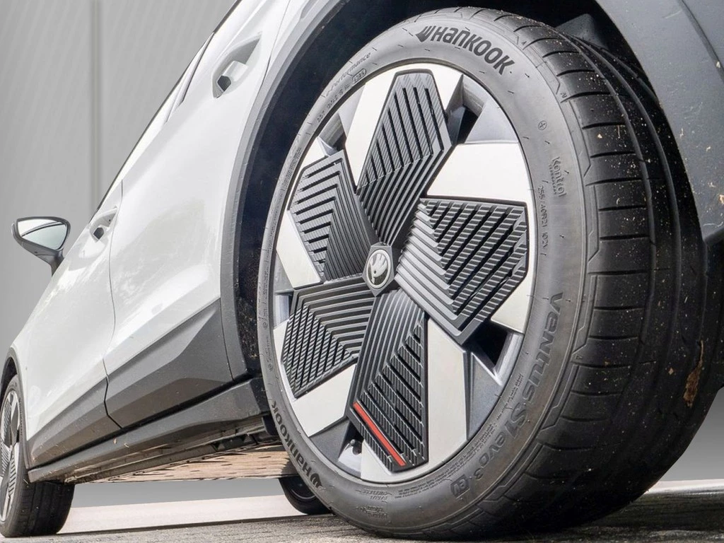 Škoda Elroq 85 Lodge Maxx-Paket, Wärmepumpe