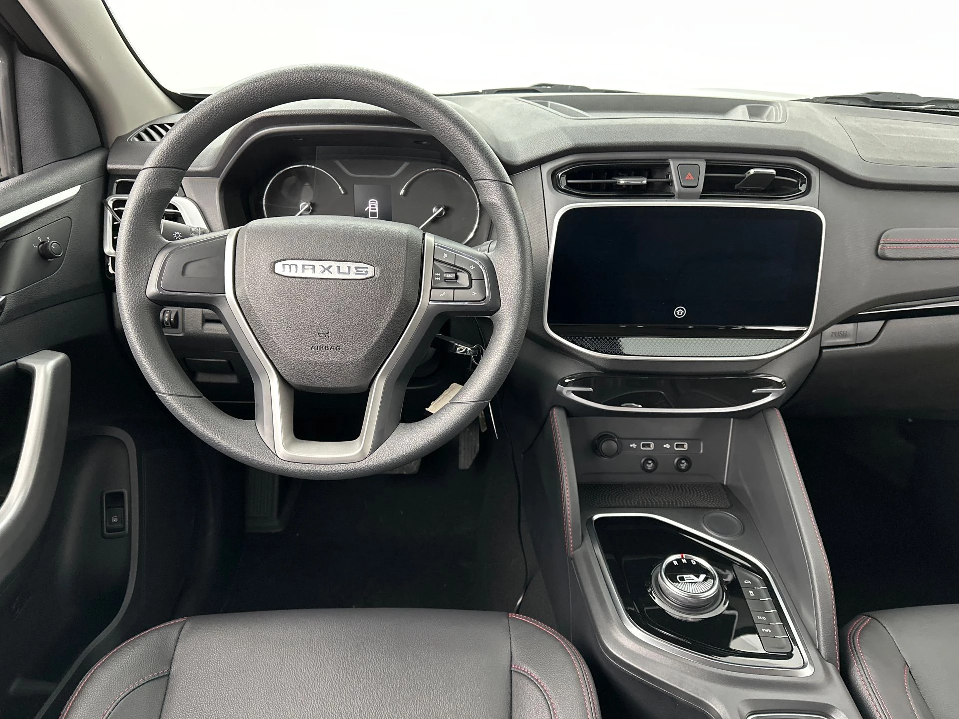 Maxus-T90 EV-image-10