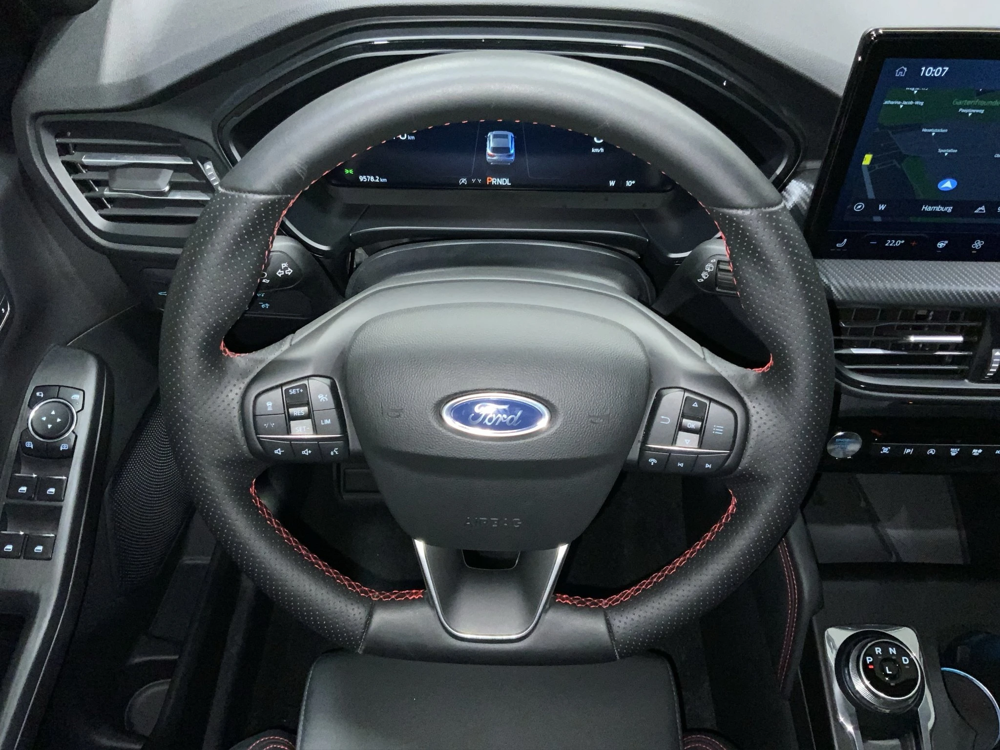 Ford-Kuga-image-12