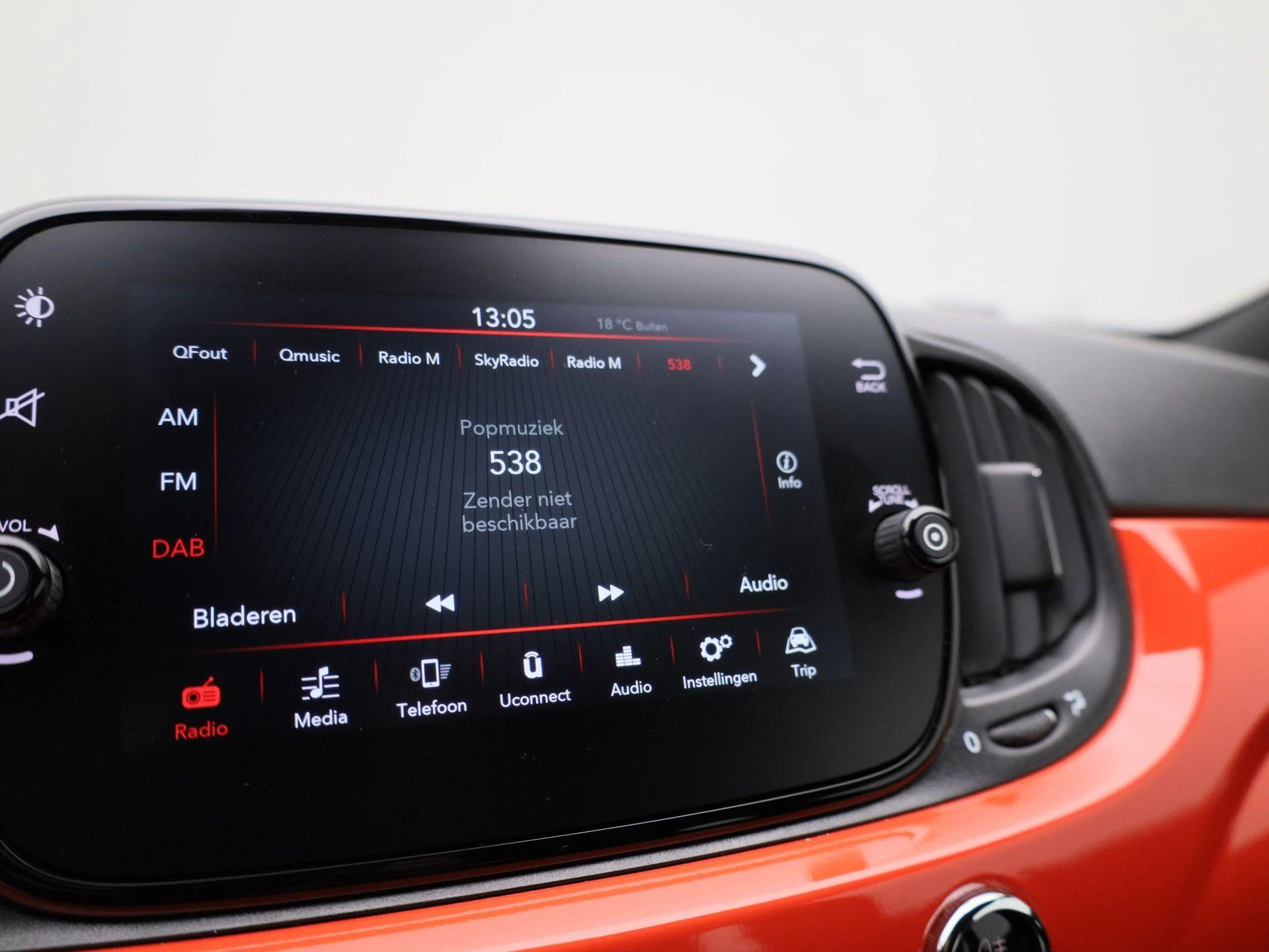 Fiat-500C-image-14