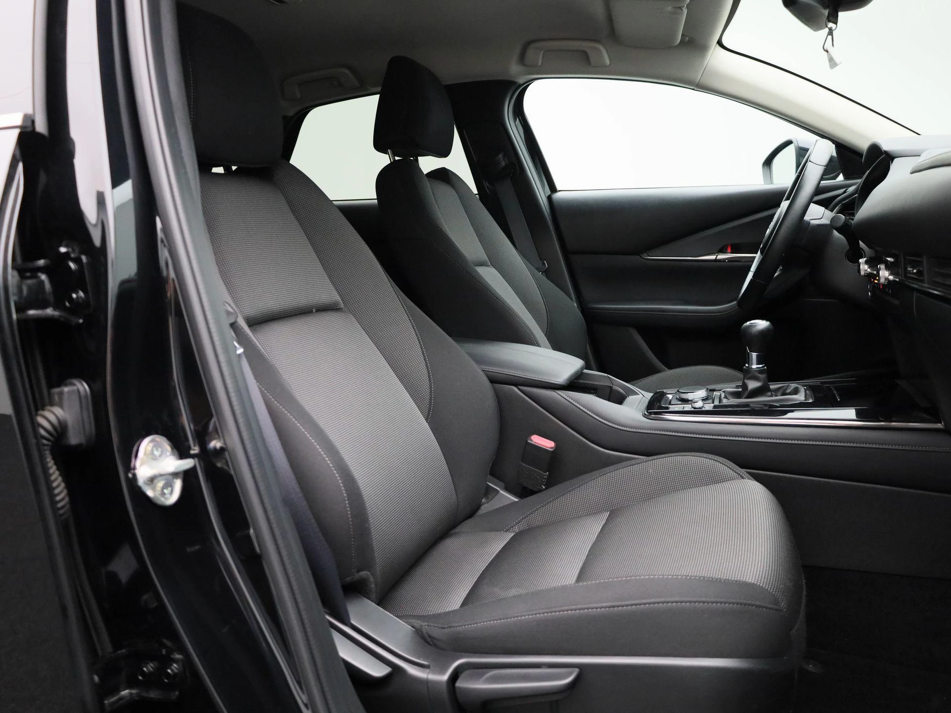 Mazda-CX-30-image-33