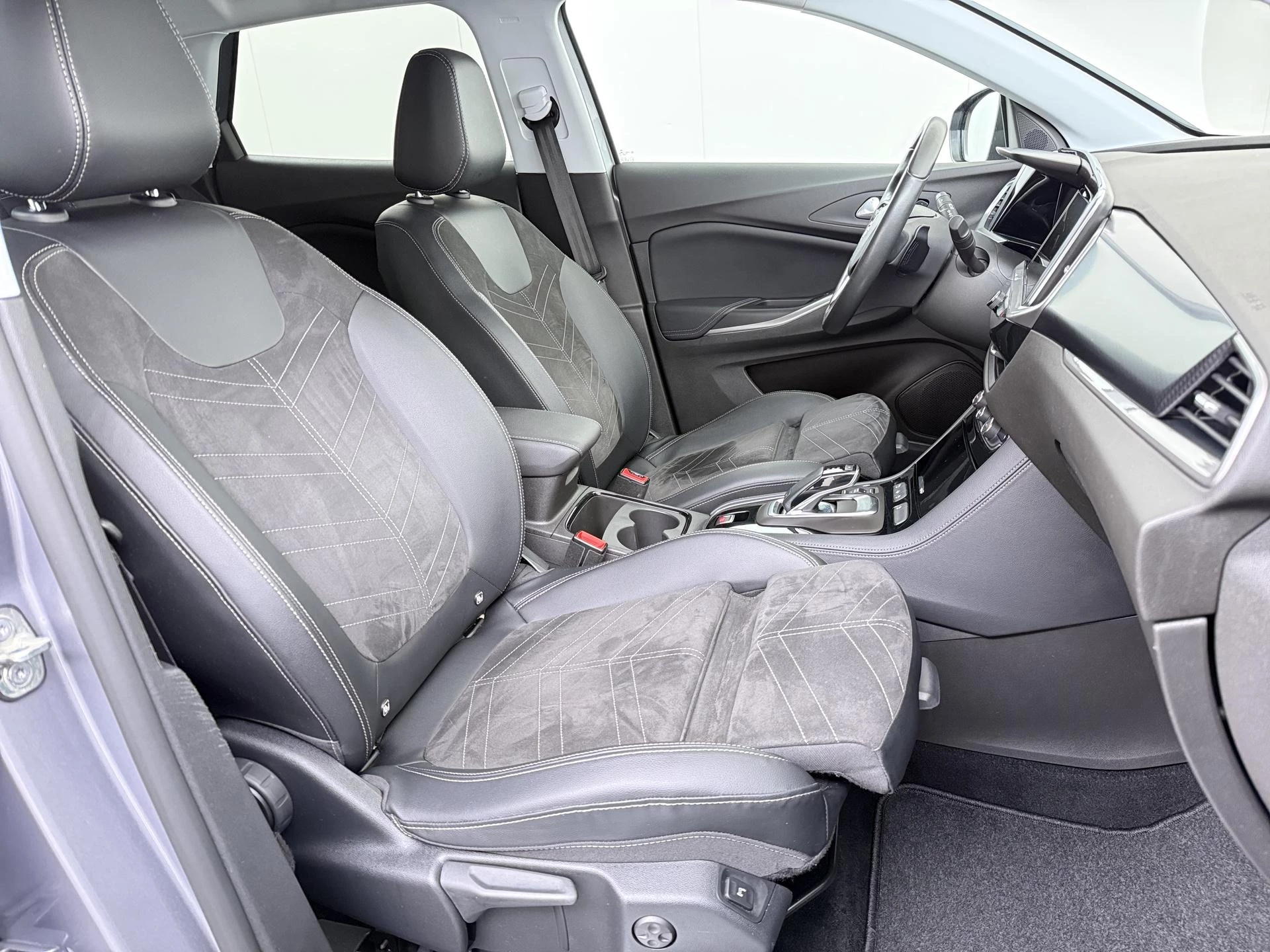 Opel-Grandland-image-32