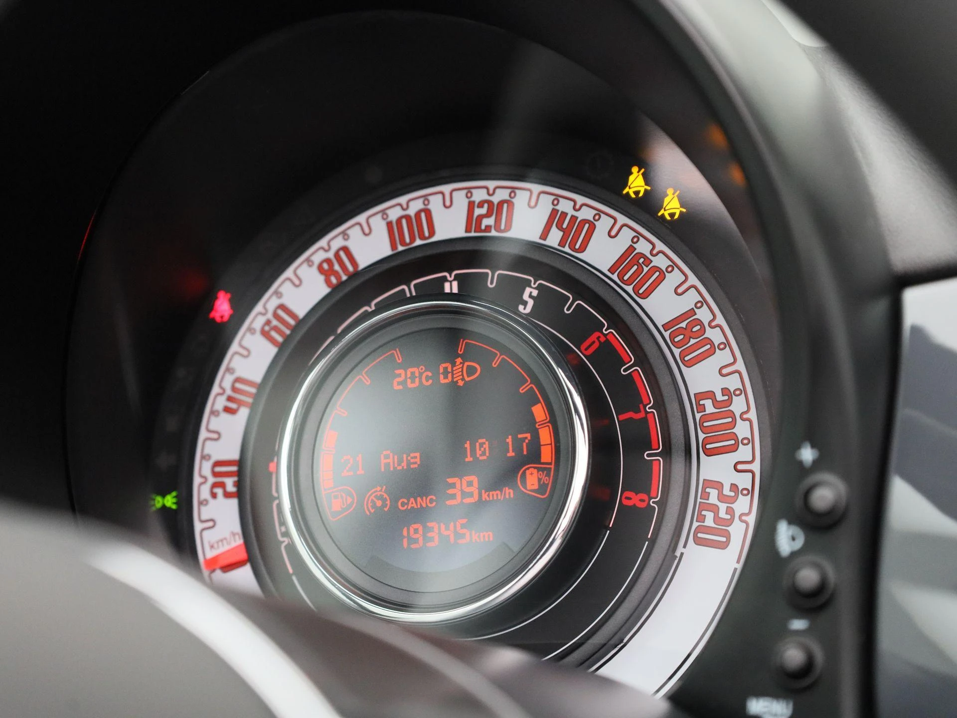 Fiat-500C-image-25