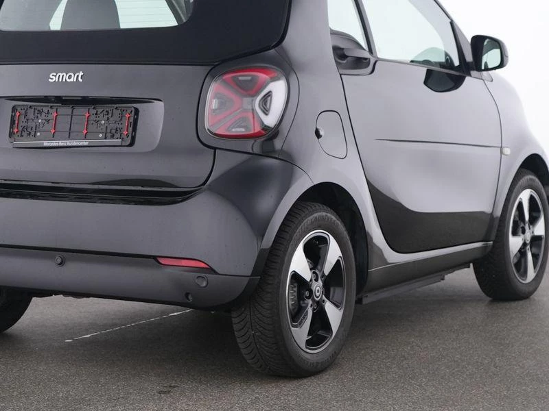 smart Fortwo cabrio Elektromotor 60kW Essential