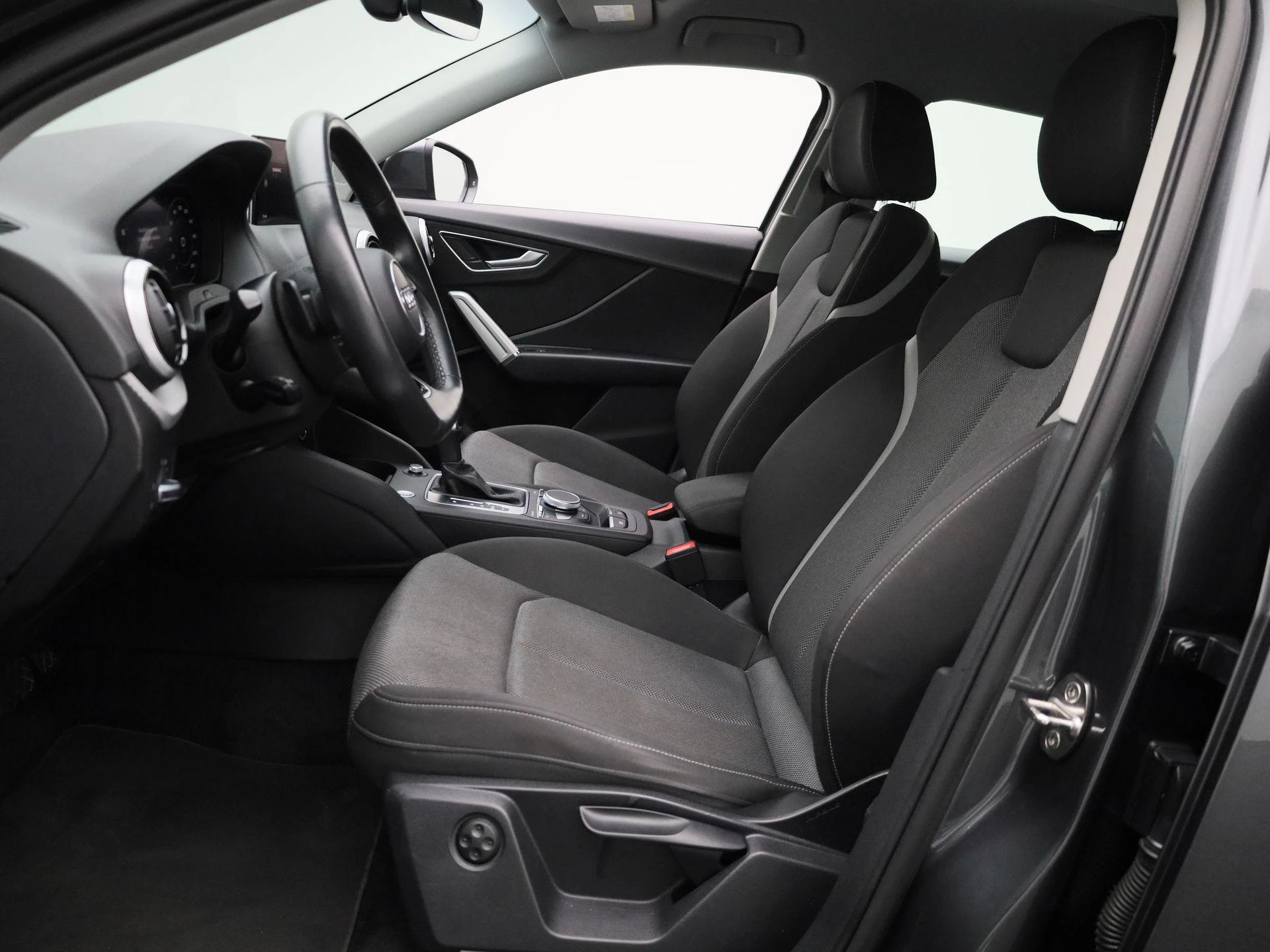 Audi-Q2-image-10