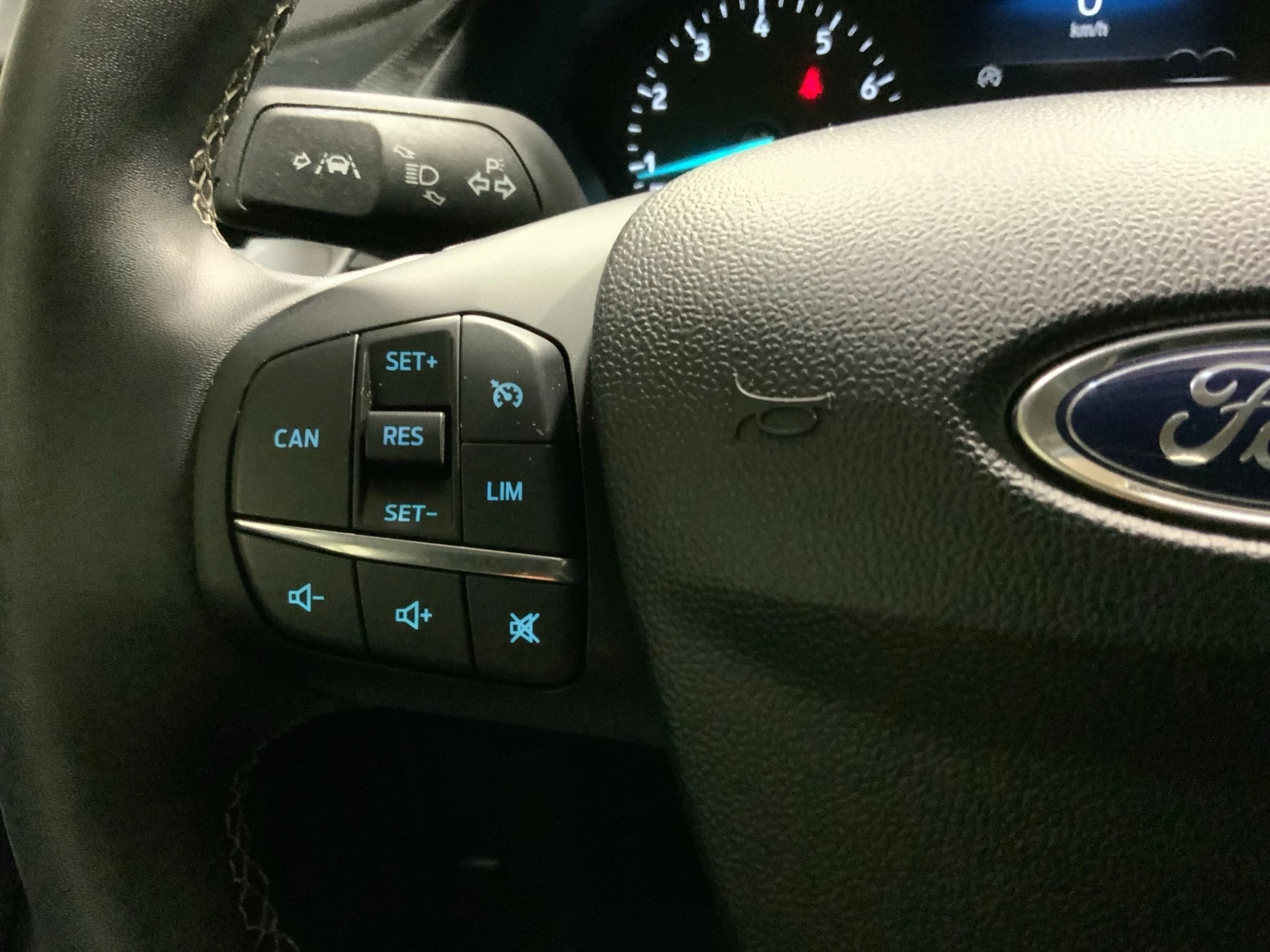 Ford Puma Titanium | LED | PDC | RFK | E-HK