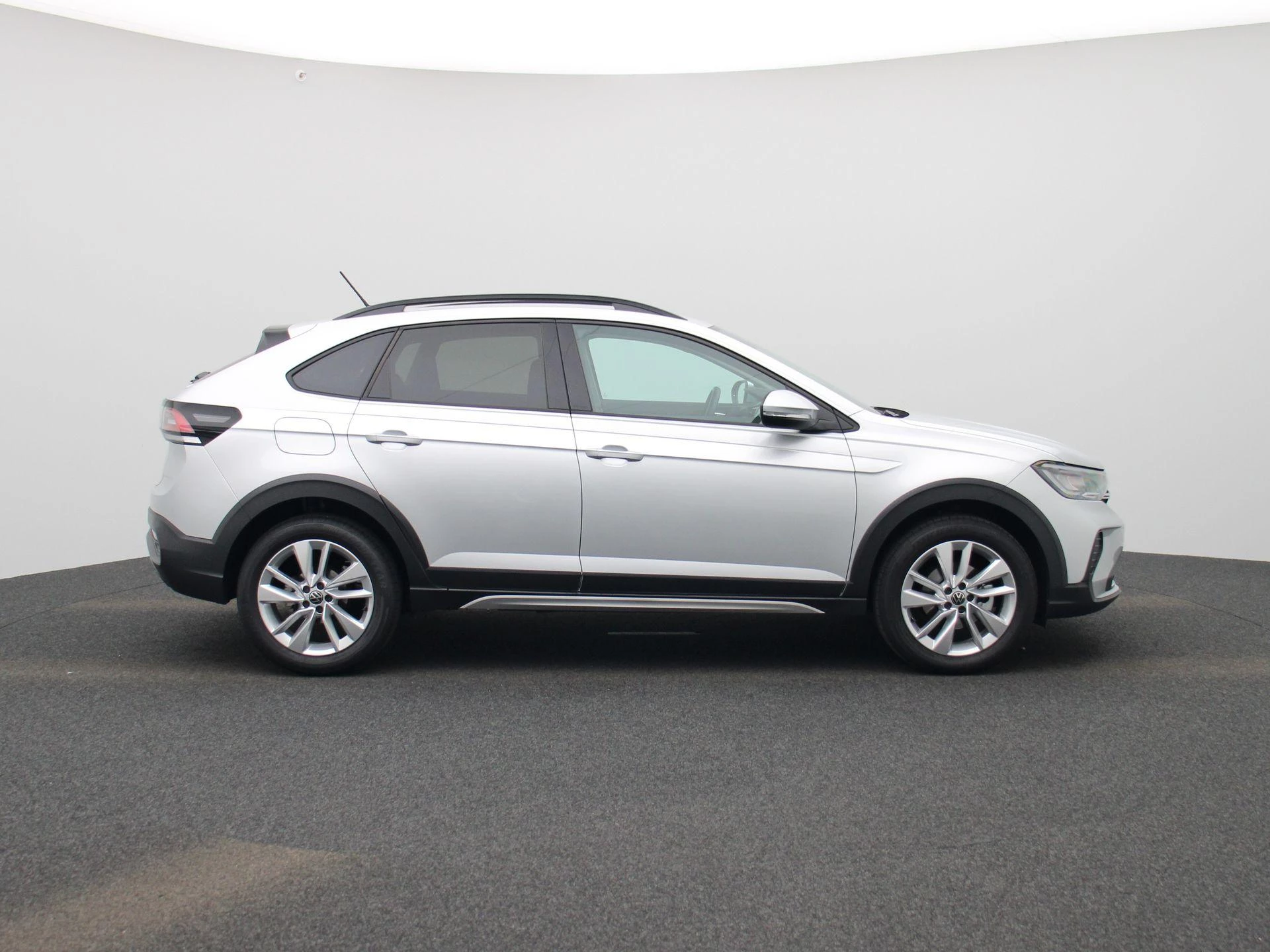 Volkswagen-Taigo-image-5