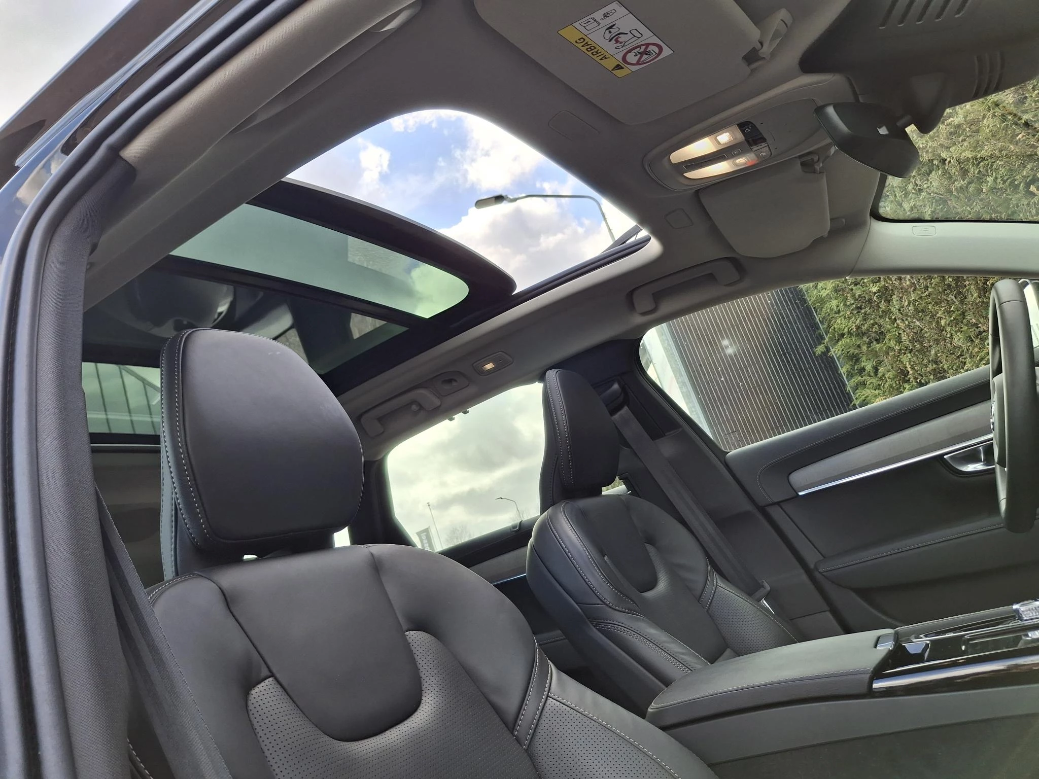 Volvo-V90-image-3