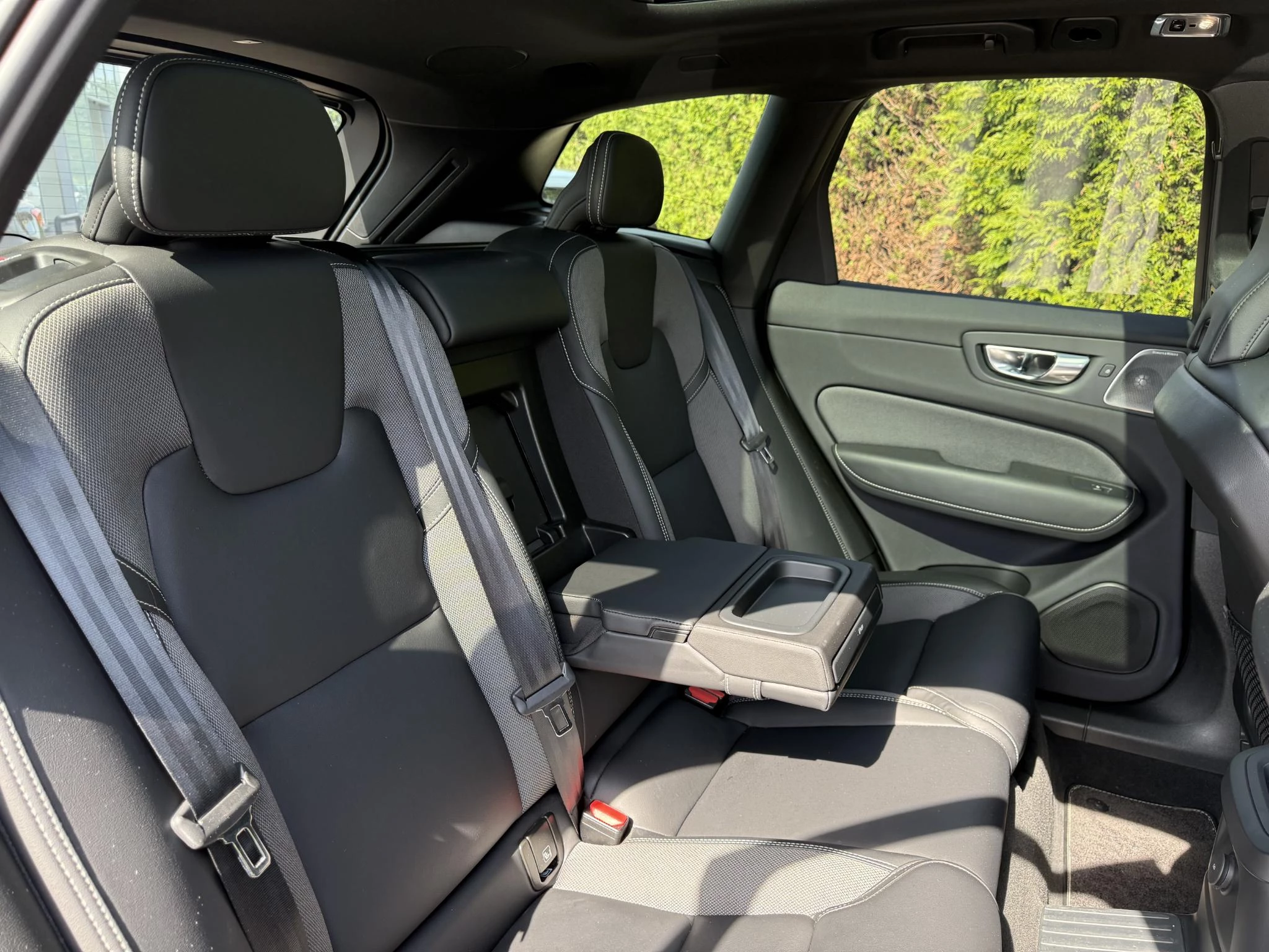 Volvo-XC60-image-12