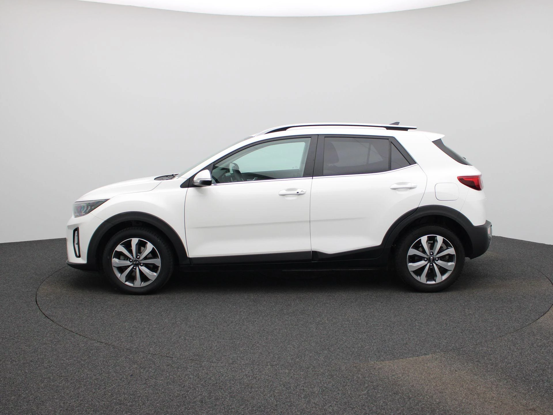 Kia-Stonic-image-3