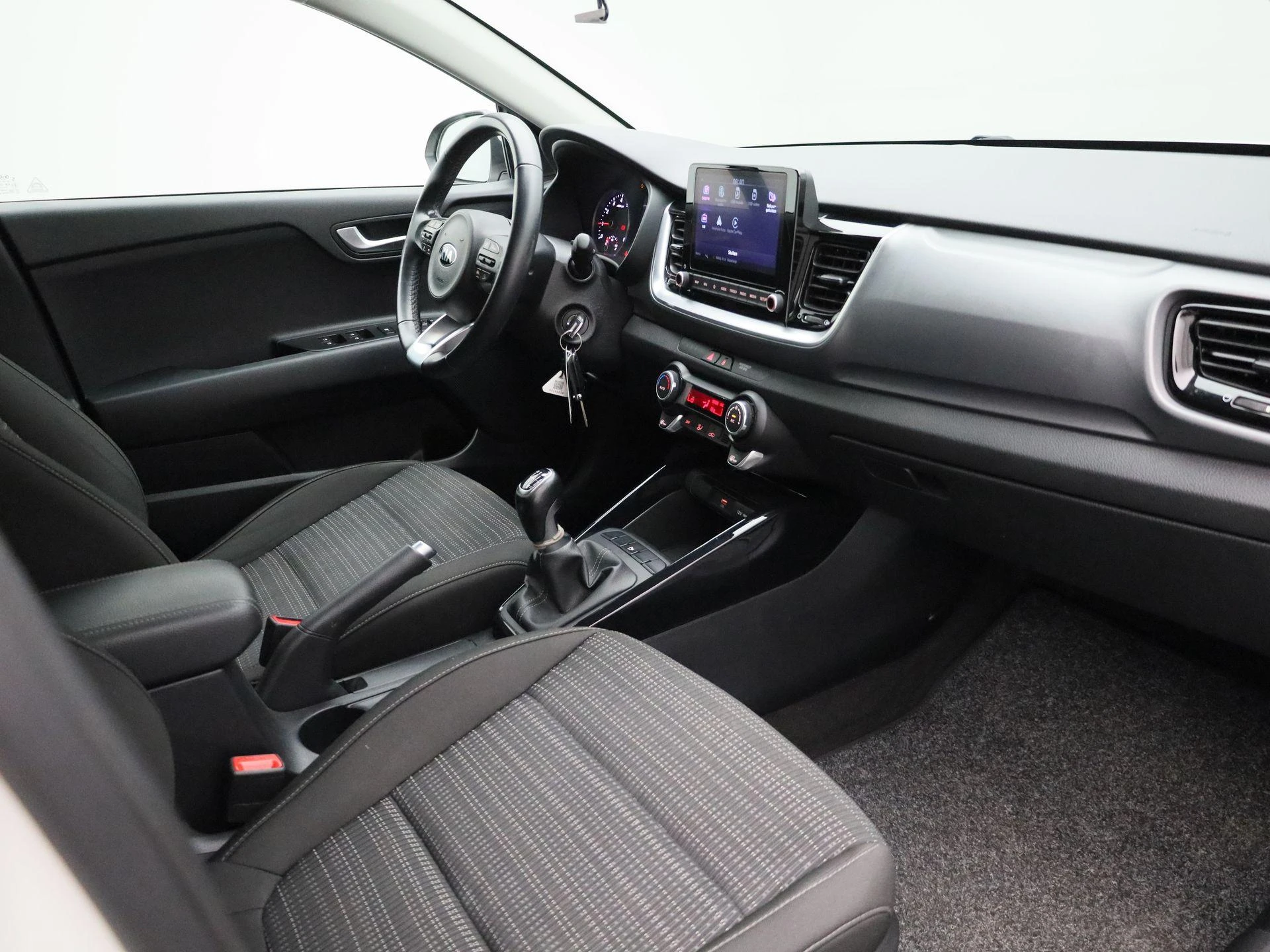 Kia-Stonic-image-31