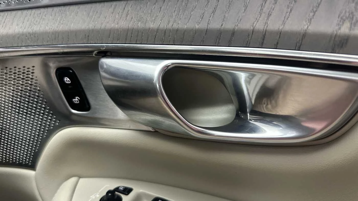 Volvo-XC90-image-51