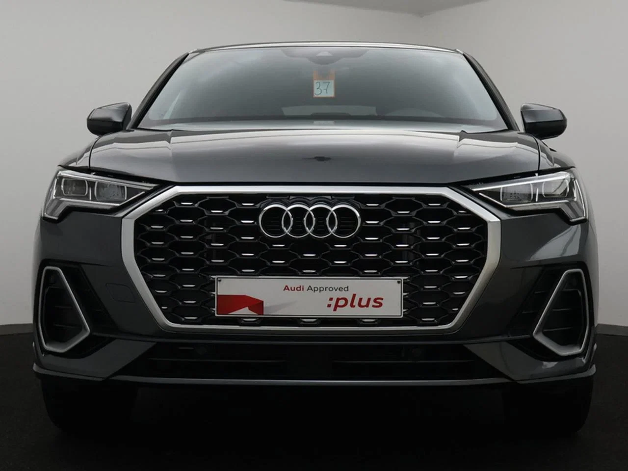 Audi-Q3-image-3