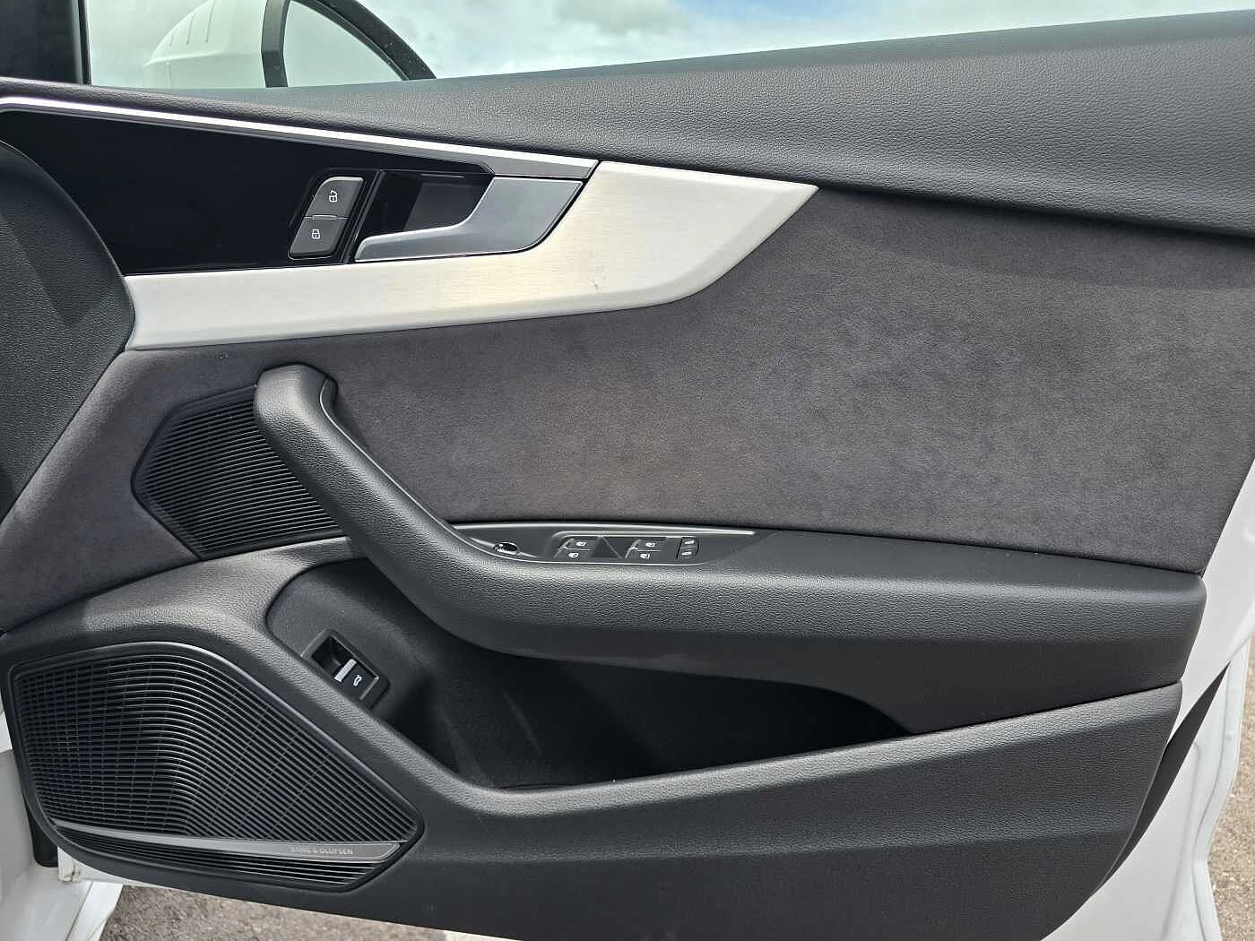Audi-A4-image-10