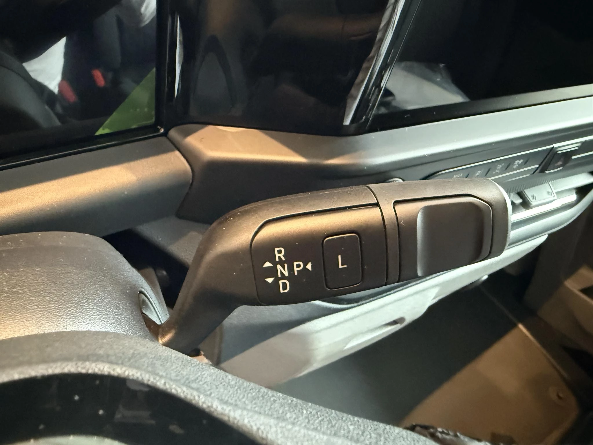 Ford-Transit Custom-image-11