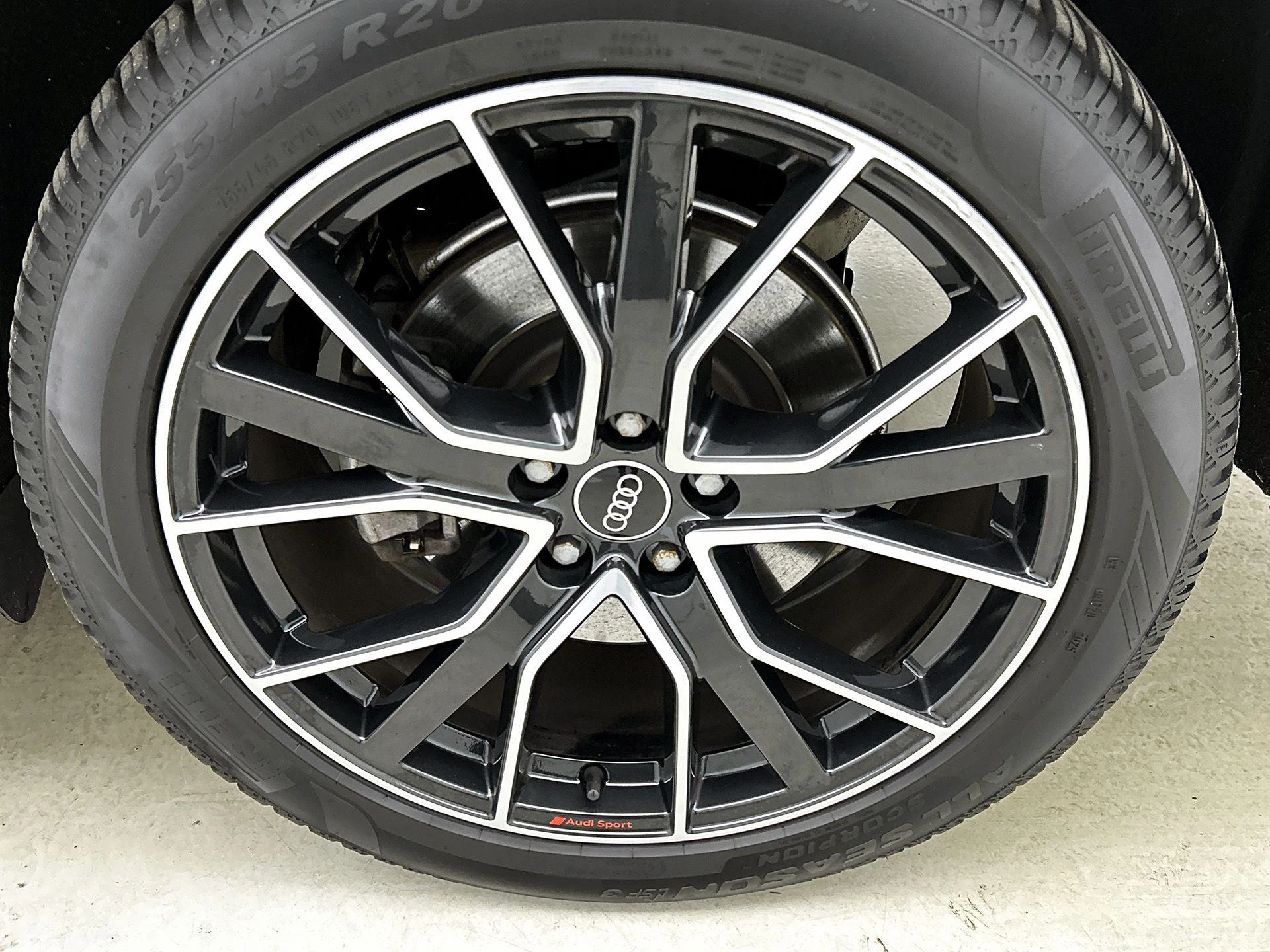 Audi-Q5-image-5
