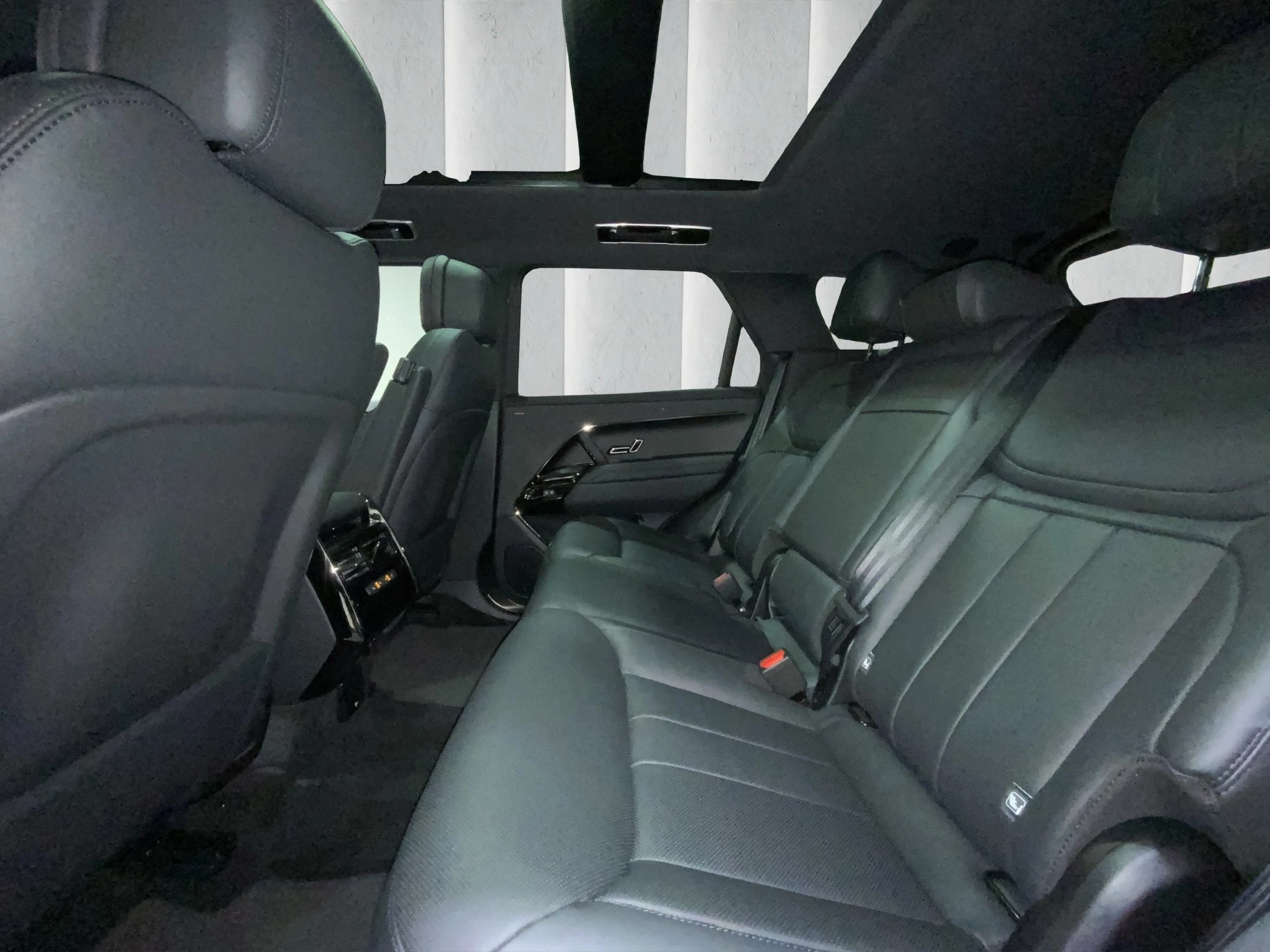 Land Rover Range Rover Sport Dynamic SE 3.0 P460e AHK | Winter | Pano-SD