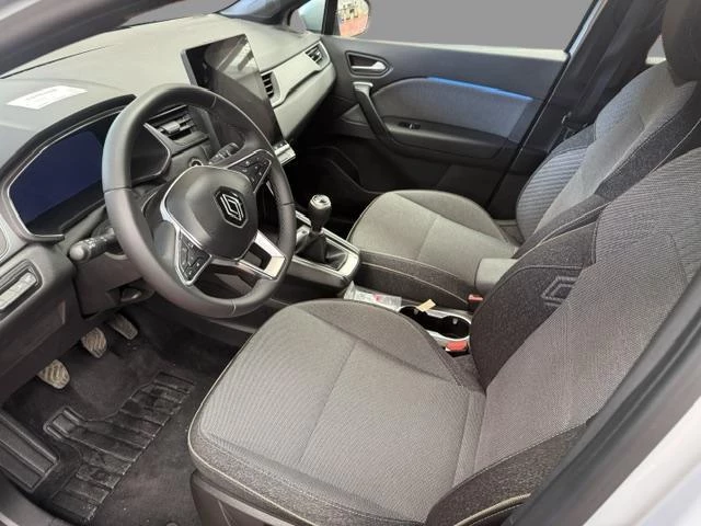 Renault-Captur-image-8