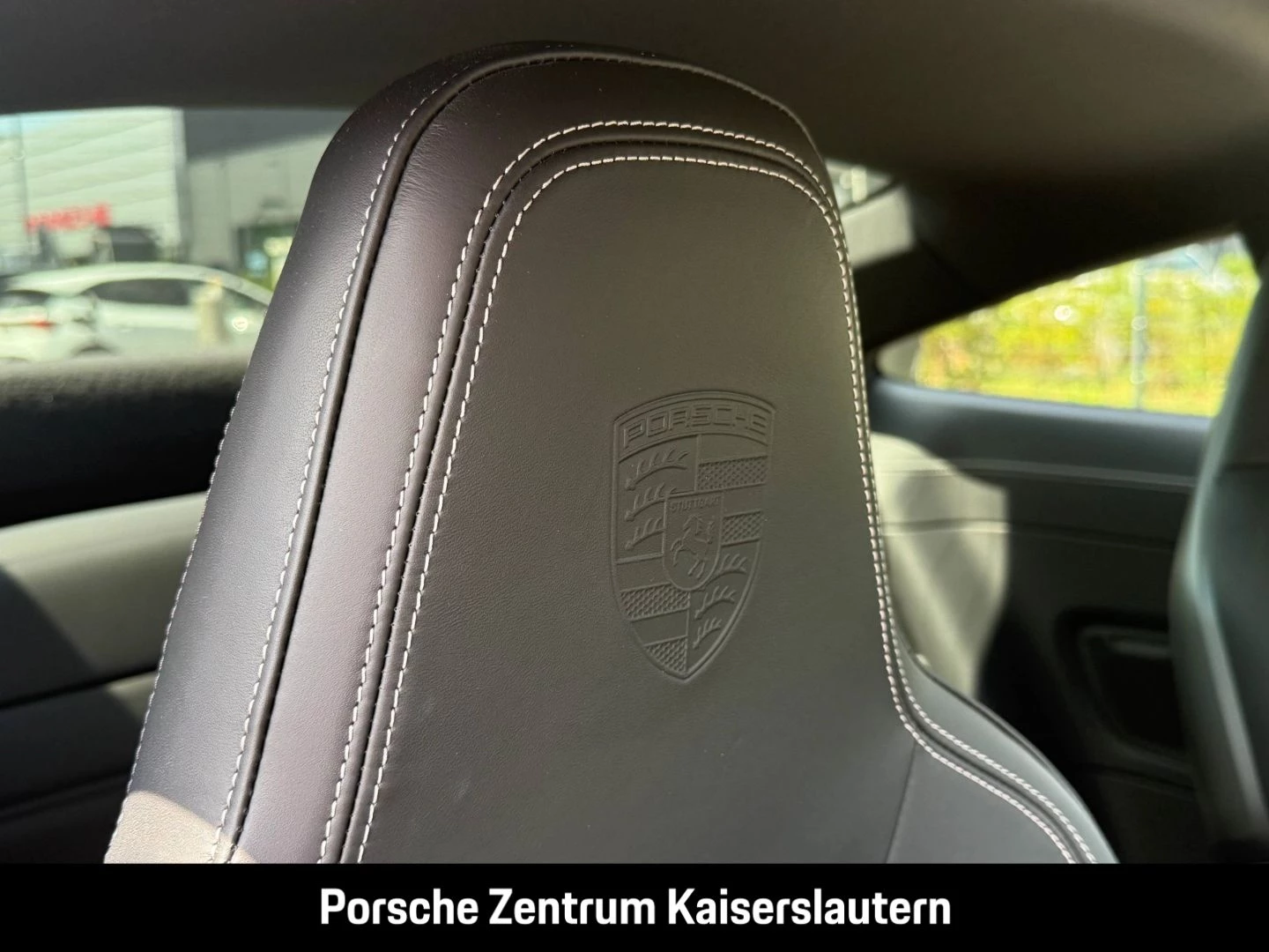 Porsche 911 992 Carrera Sportabgasanlage BOSE 21-Zoll carrera s