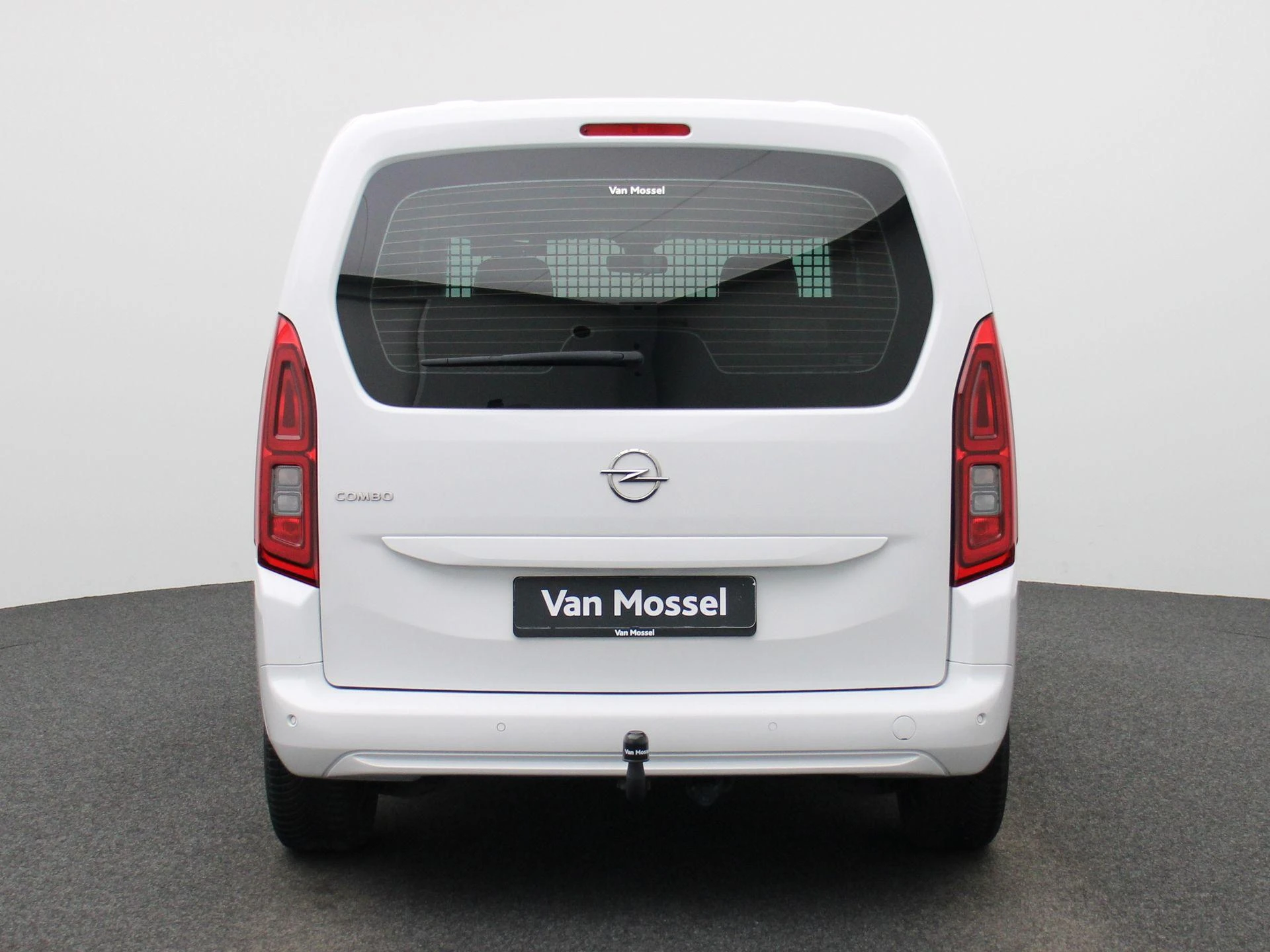 Opel-Combo Life-image-4