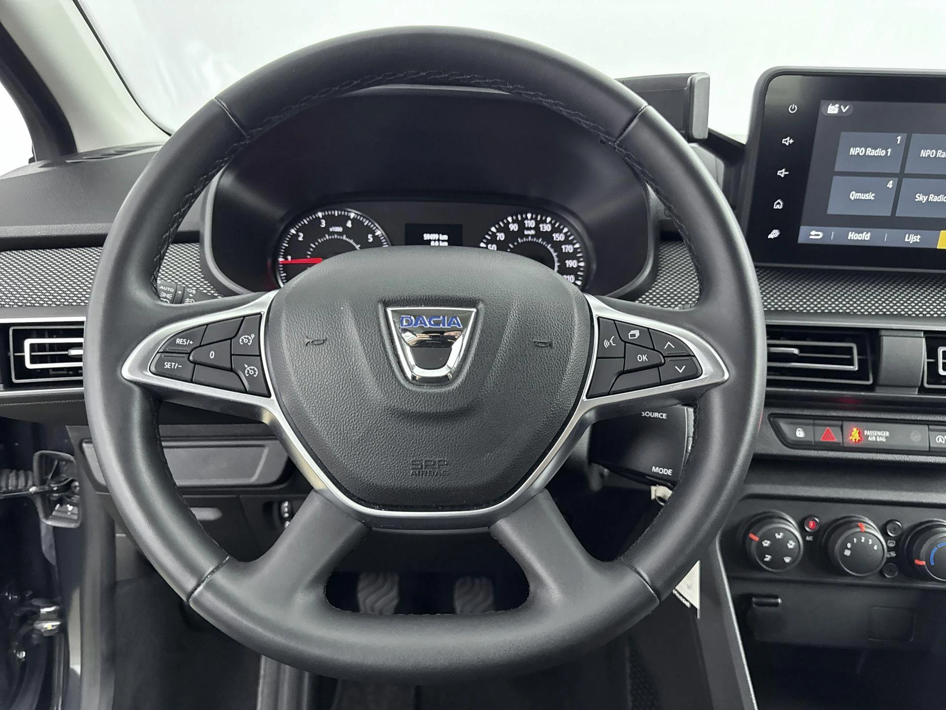 Dacia-Sandero-image-12