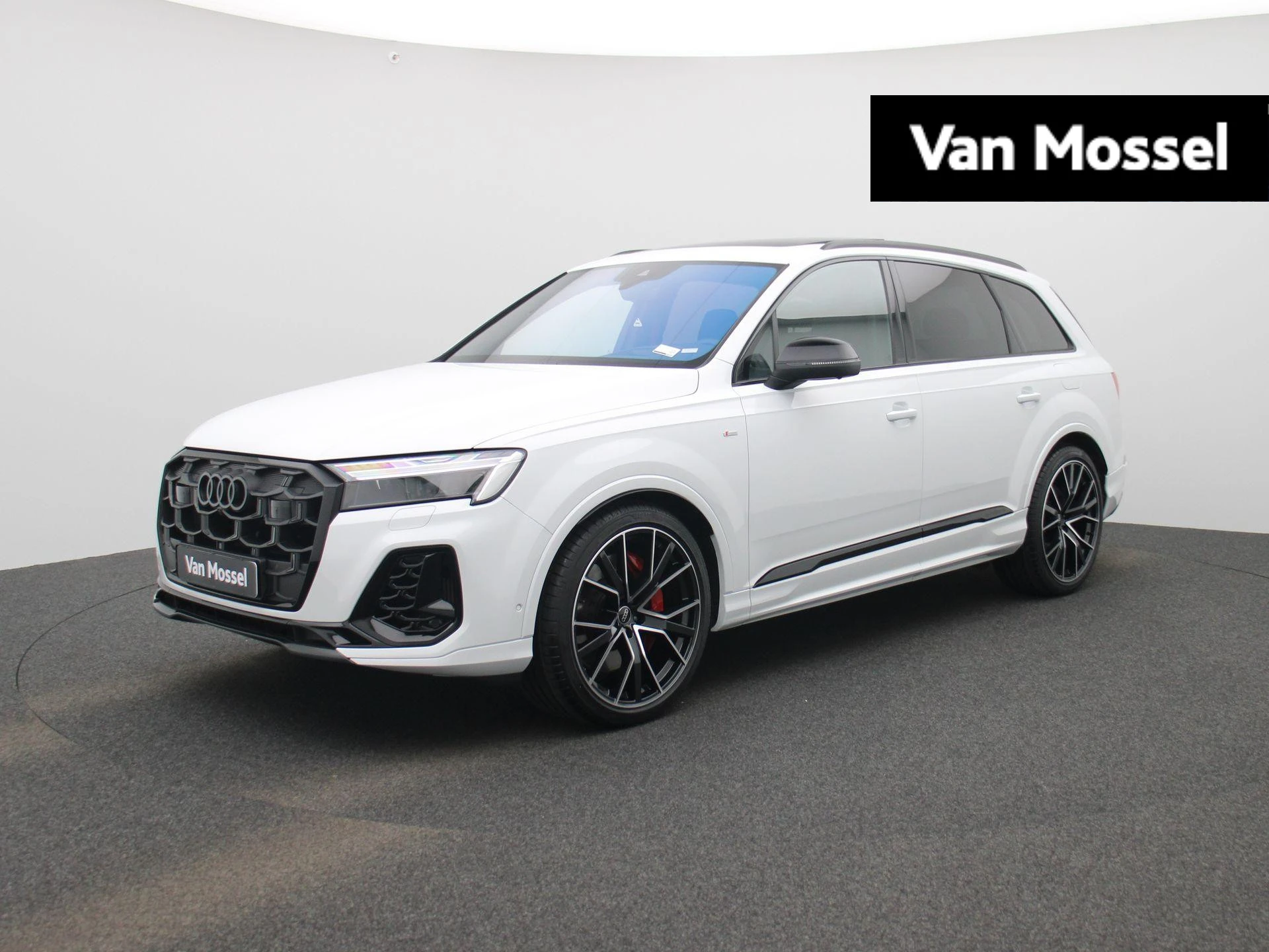 Audi-Q7-image-0