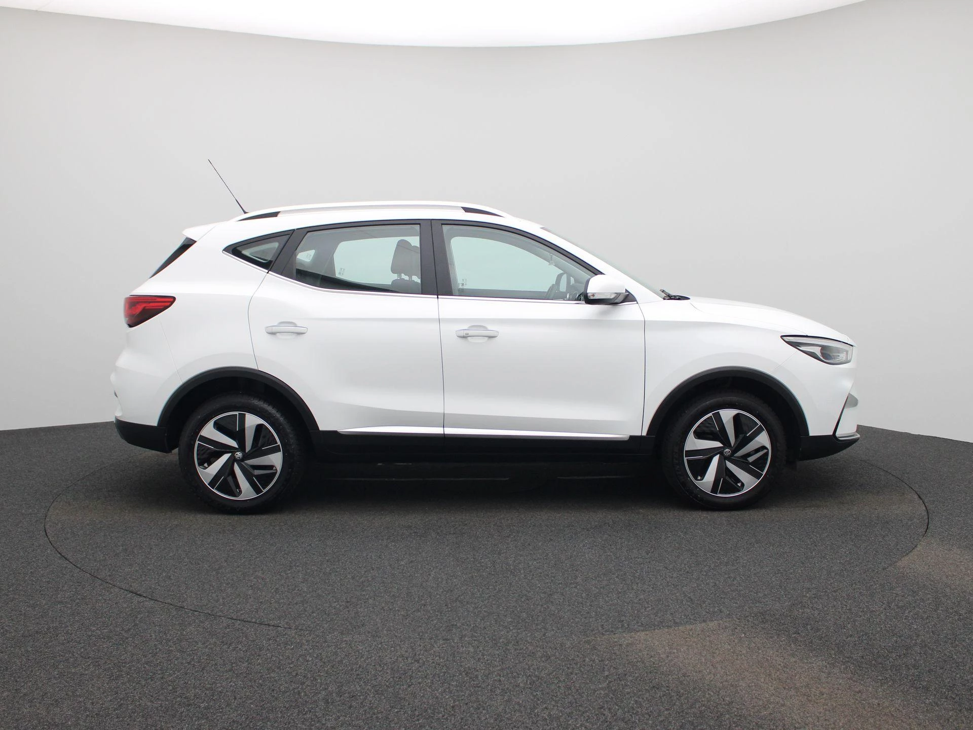 MG ZS Standard Range 51 kWh Comfort