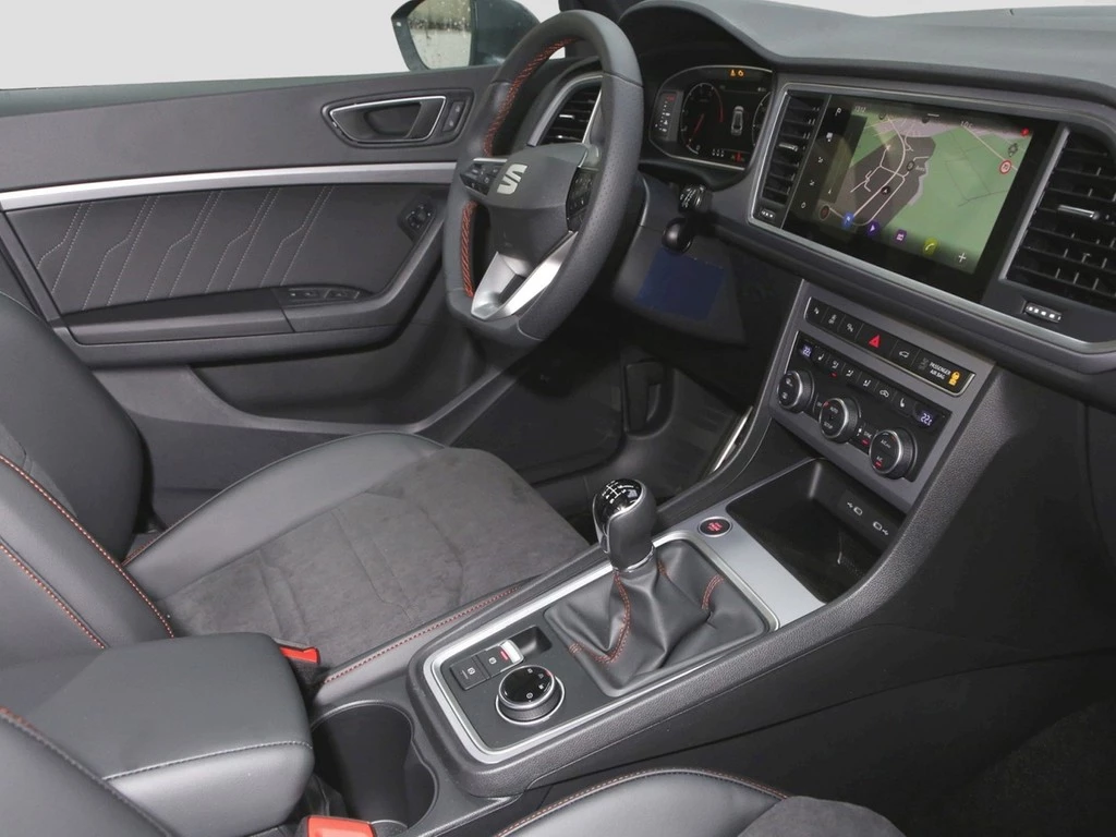 SEAT Ateca FR Black Ed. UPE 47.160 Panorama AHK TView